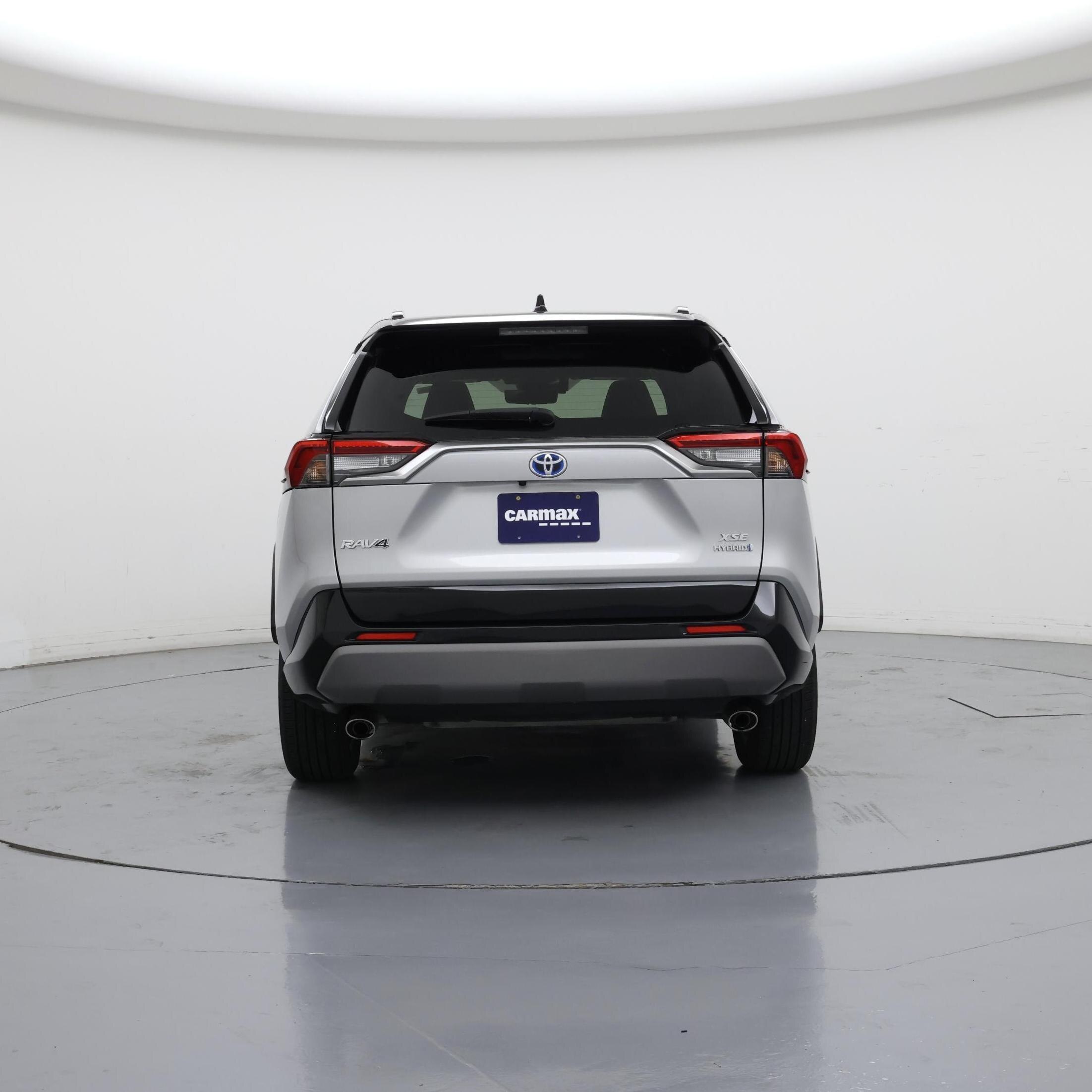 Thumbnail: 2021 Toyota RAV4 - 6