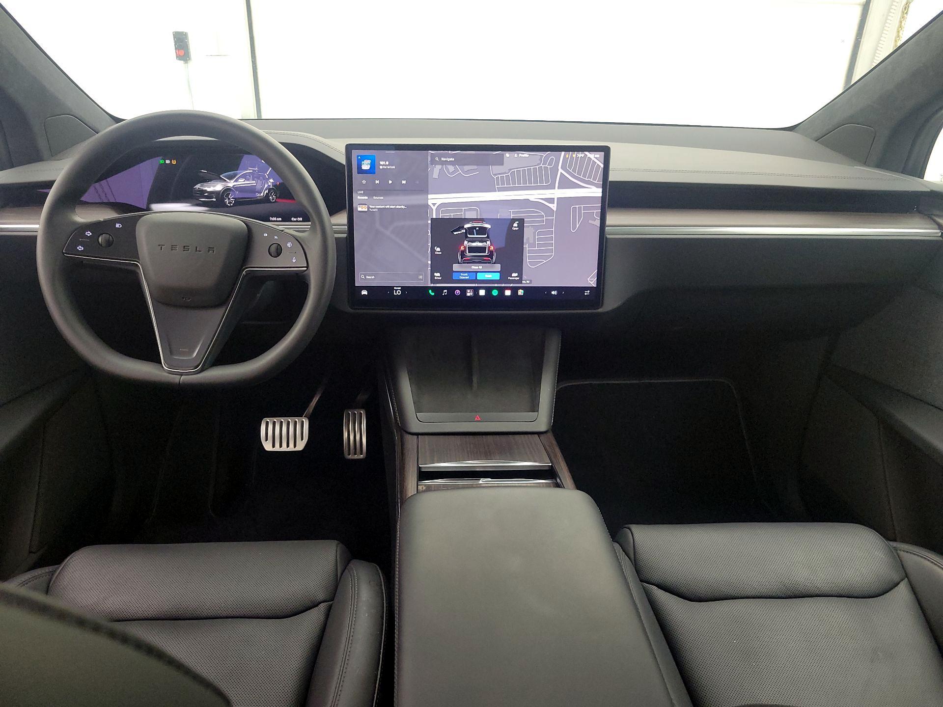 Thumbnail: 2024 Tesla Model X - 9