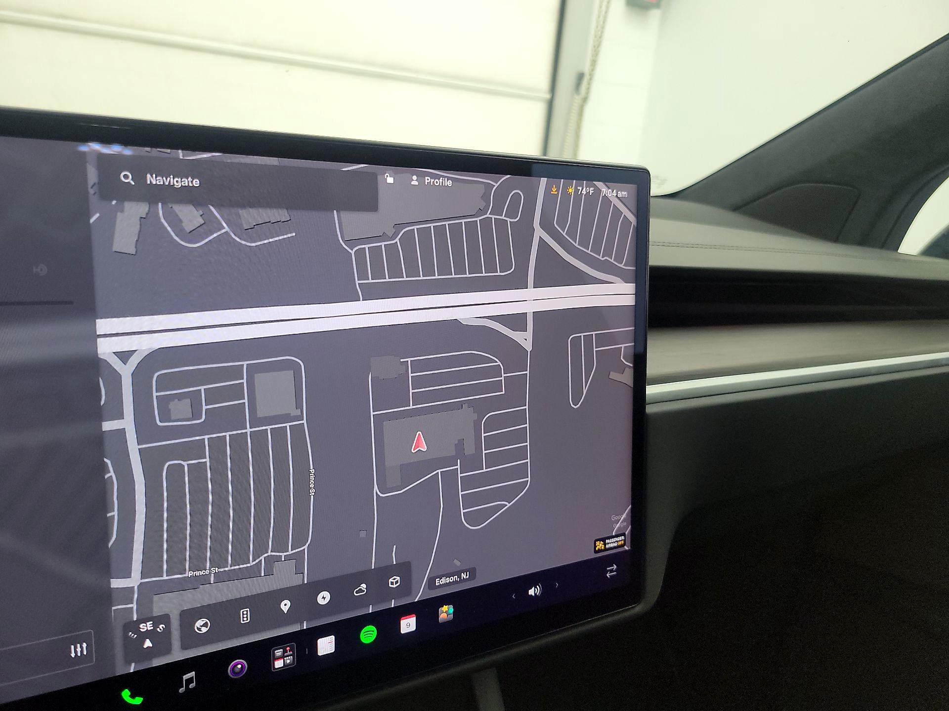 Thumbnail: 2024 Tesla Model X - 13