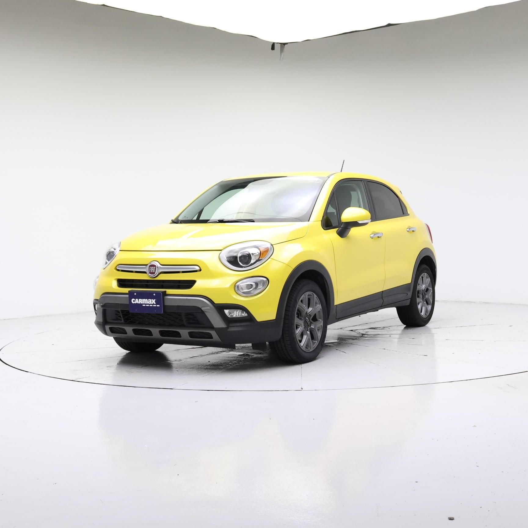 Thumbnail: 2016 Fiat 500X - 4