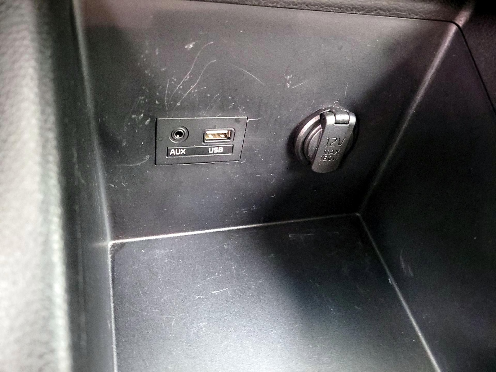 2017 Kia Forte LX - Photo 18