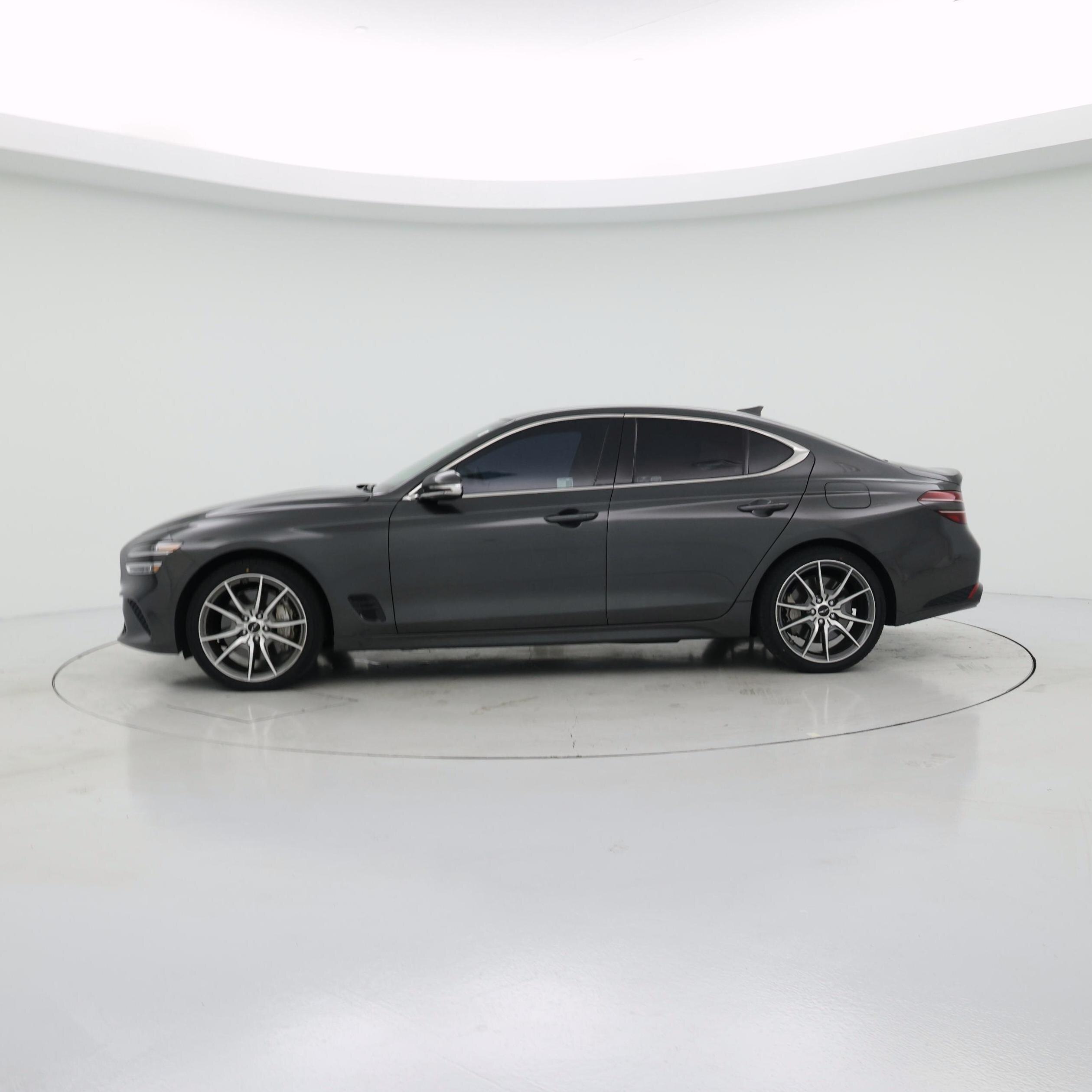 Thumbnail: 2024 Genesis G70 - 3