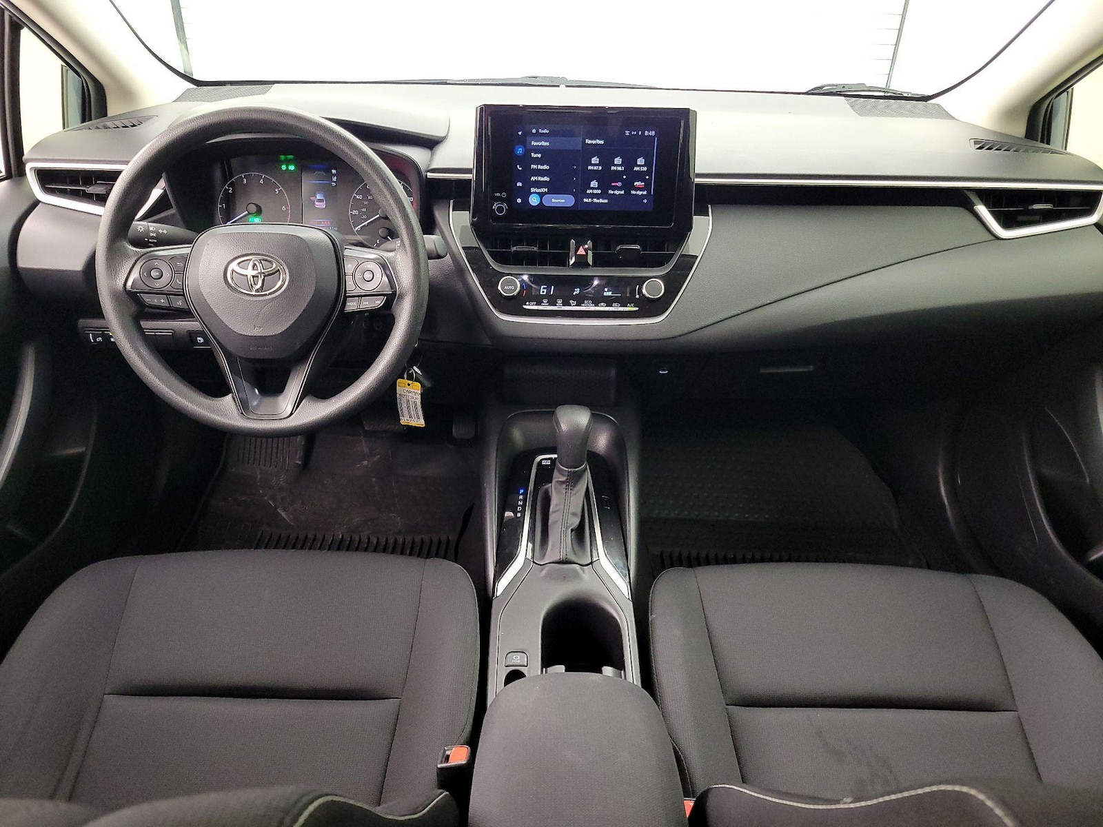 2024 Toyota Corolla LE - Photo 10