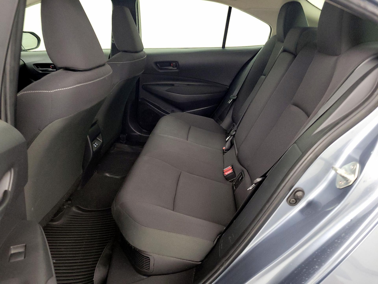 2024 Toyota Corolla LE - Photo 20