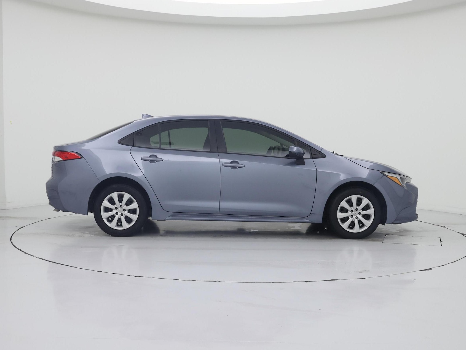 2024 Toyota Corolla LE - Photo 8
