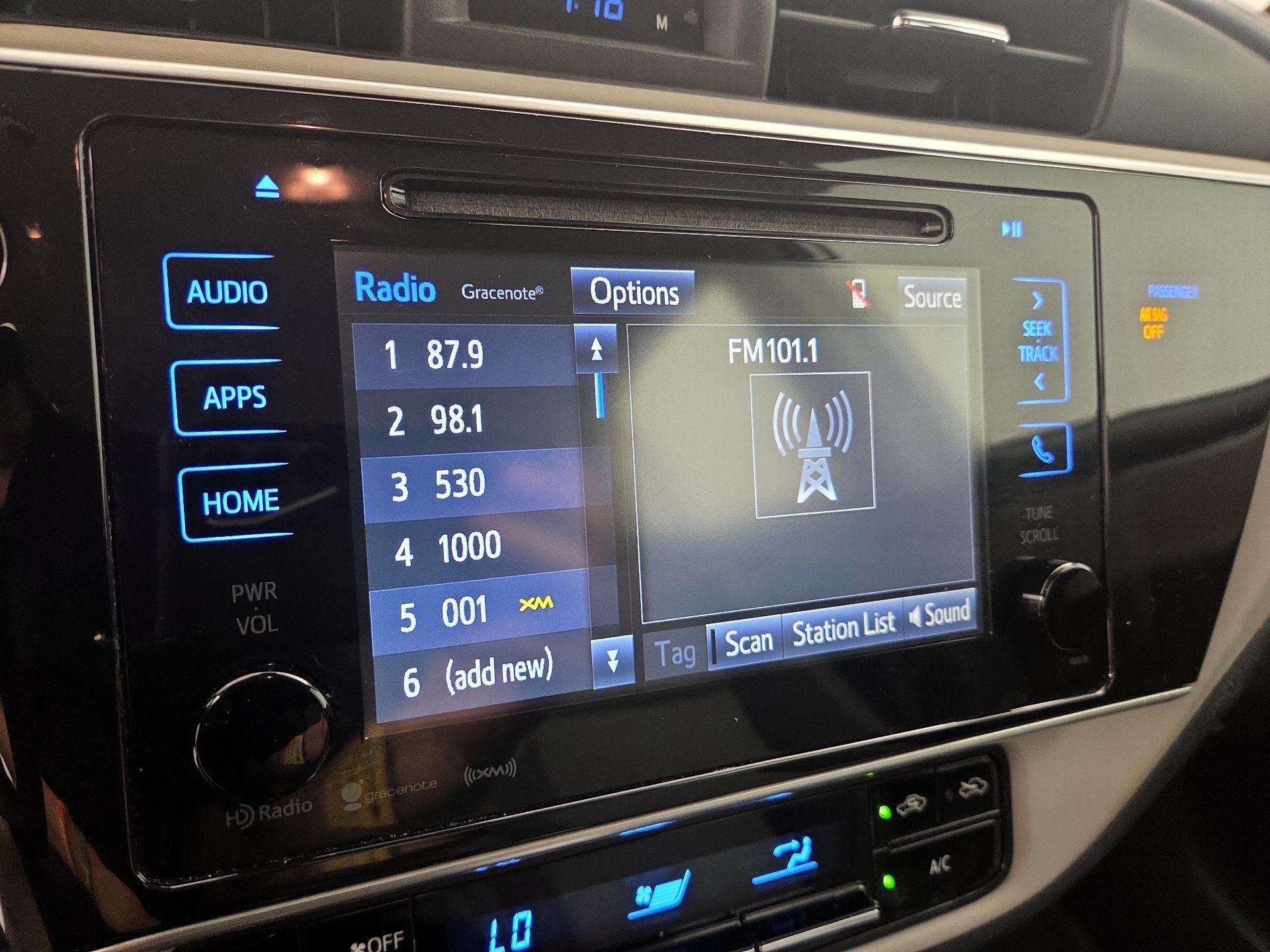 Thumbnail: 2019 Toyota Corolla - 15
