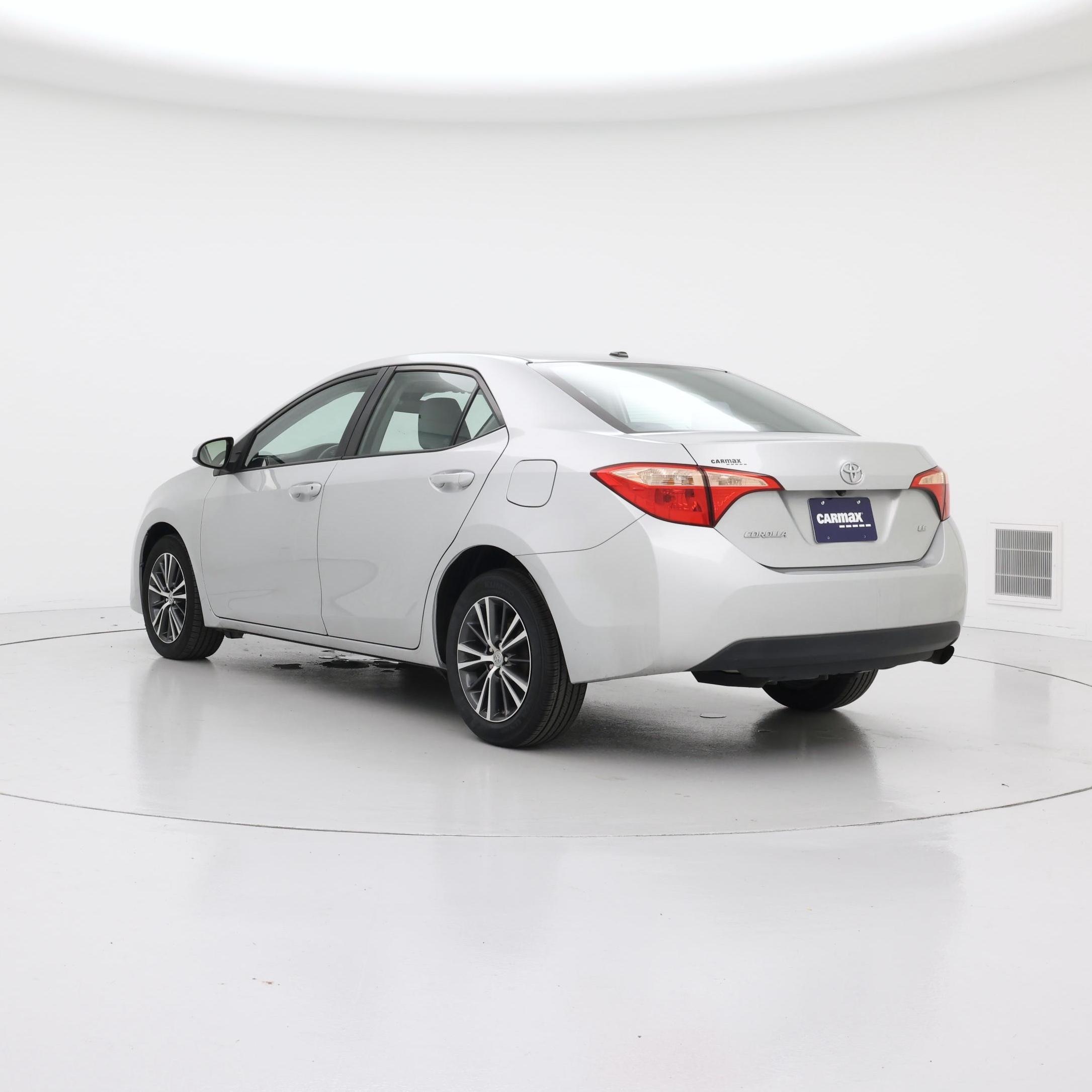 Thumbnail: 2019 Toyota Corolla - 2