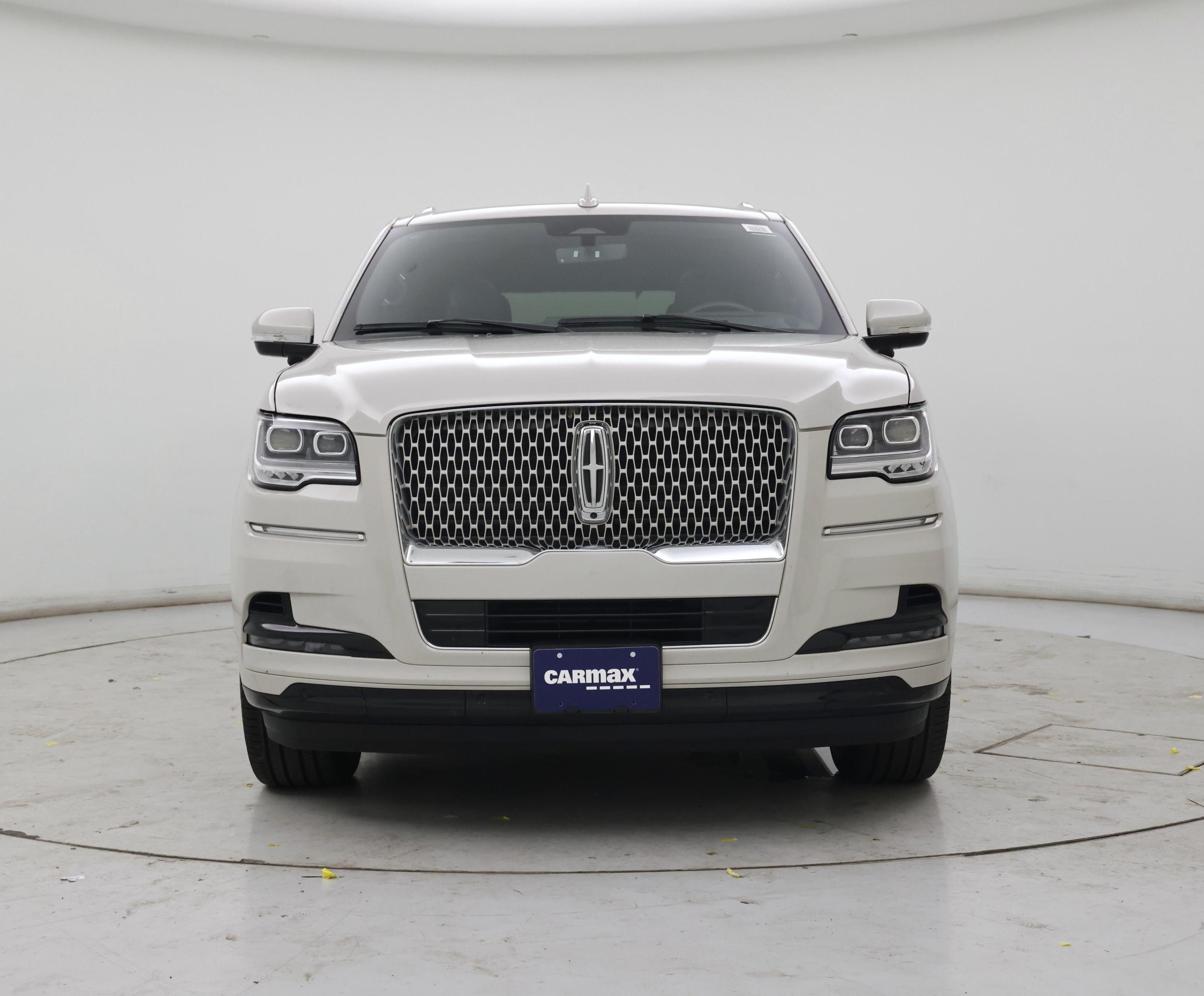 Thumbnail: 2024 Lincoln Navigator - 5