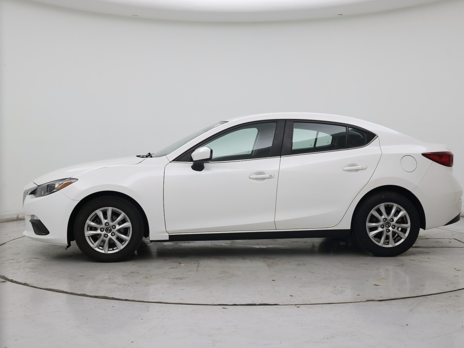 2016 Mazda MAZDA3 i Sport - Photo 4