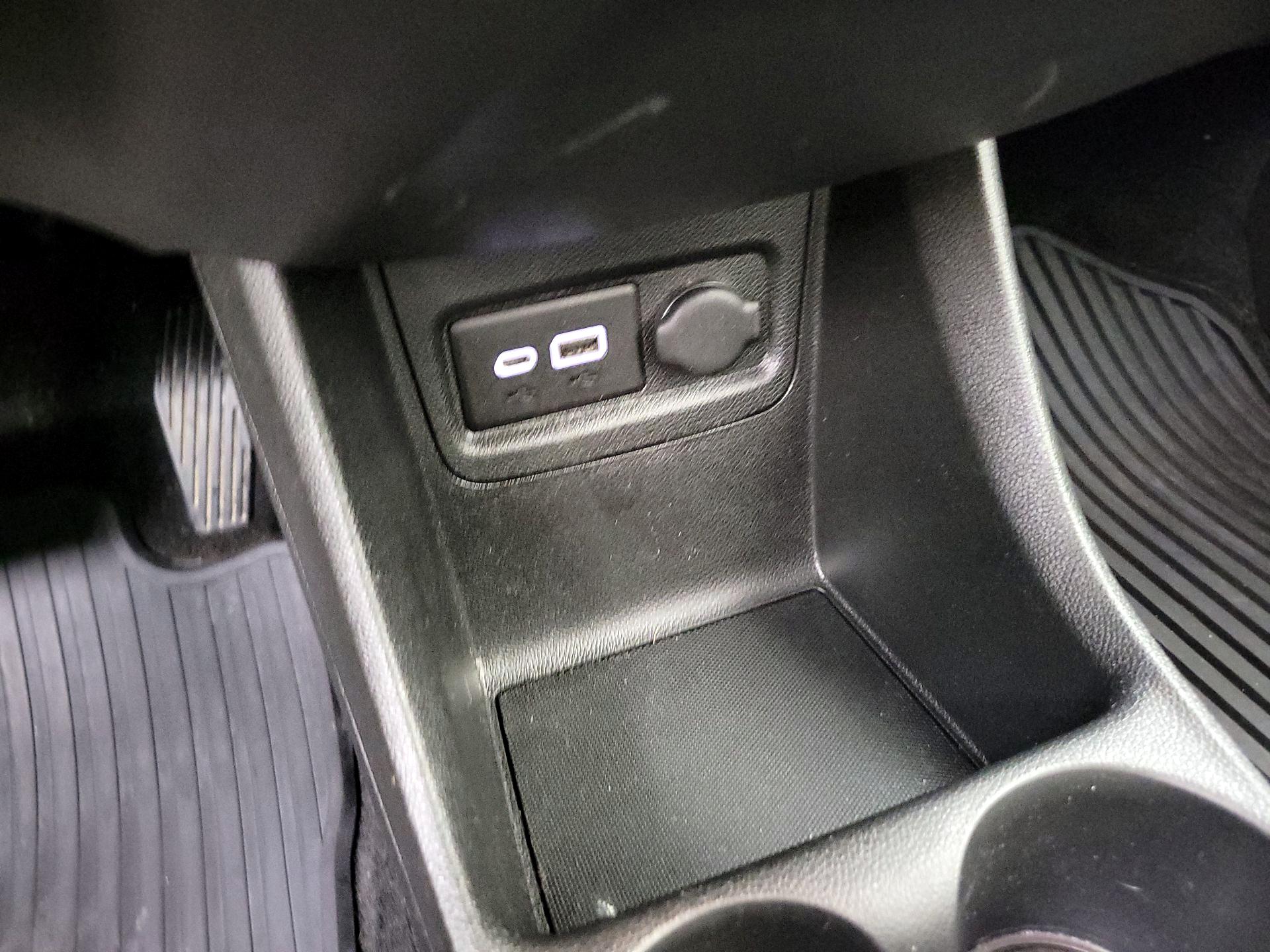 Thumbnail: 2021 Chevrolet Spark - 18