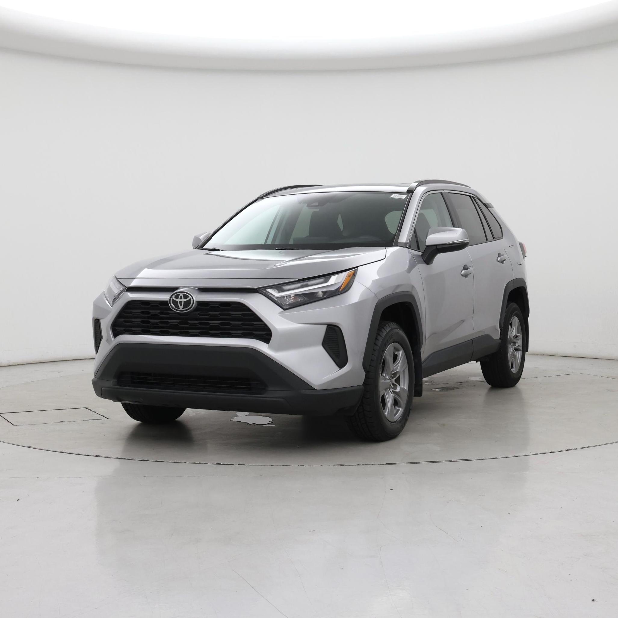 Thumbnail: 2022 Toyota RAV4 - 4