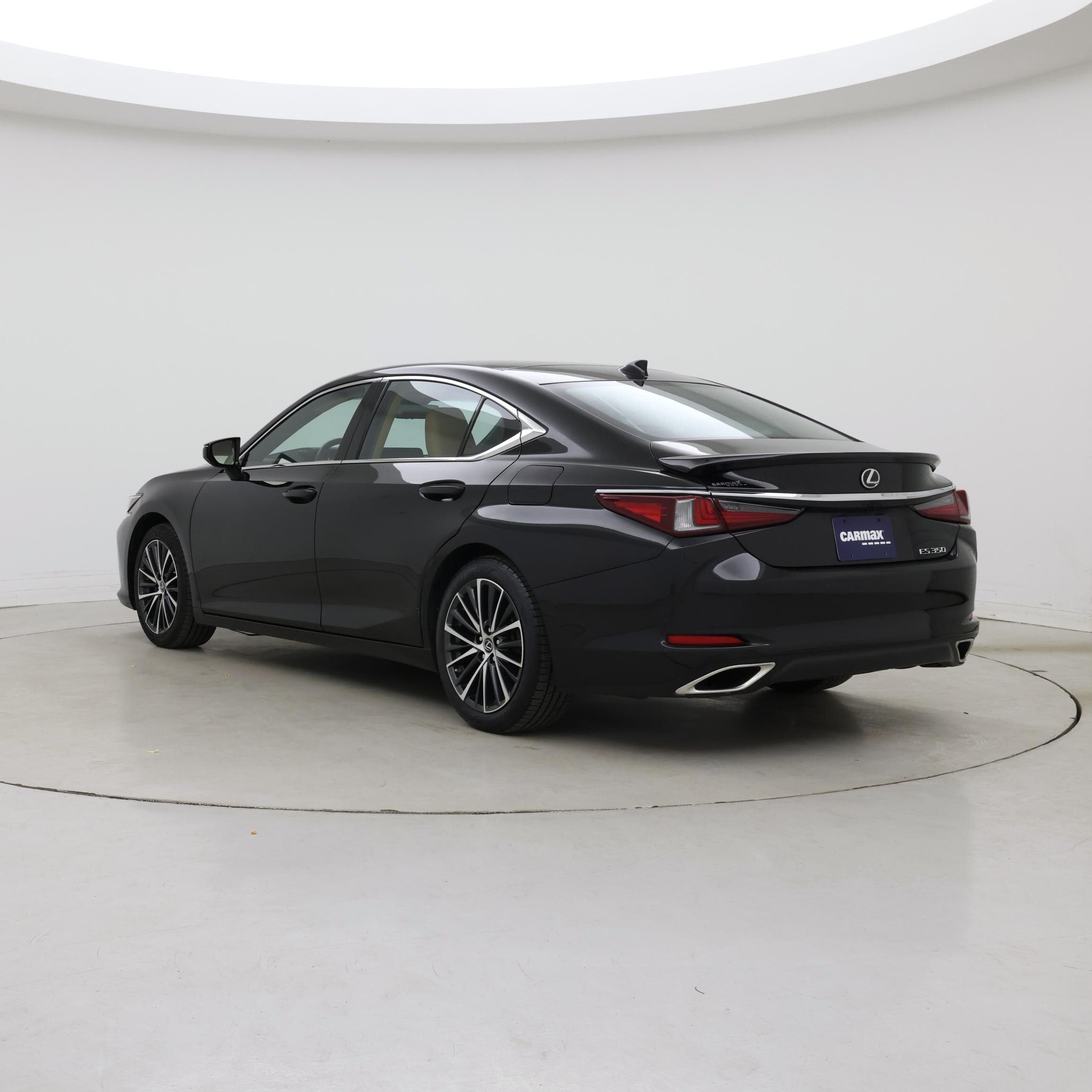 Thumbnail: 2023 Lexus ES - 2
