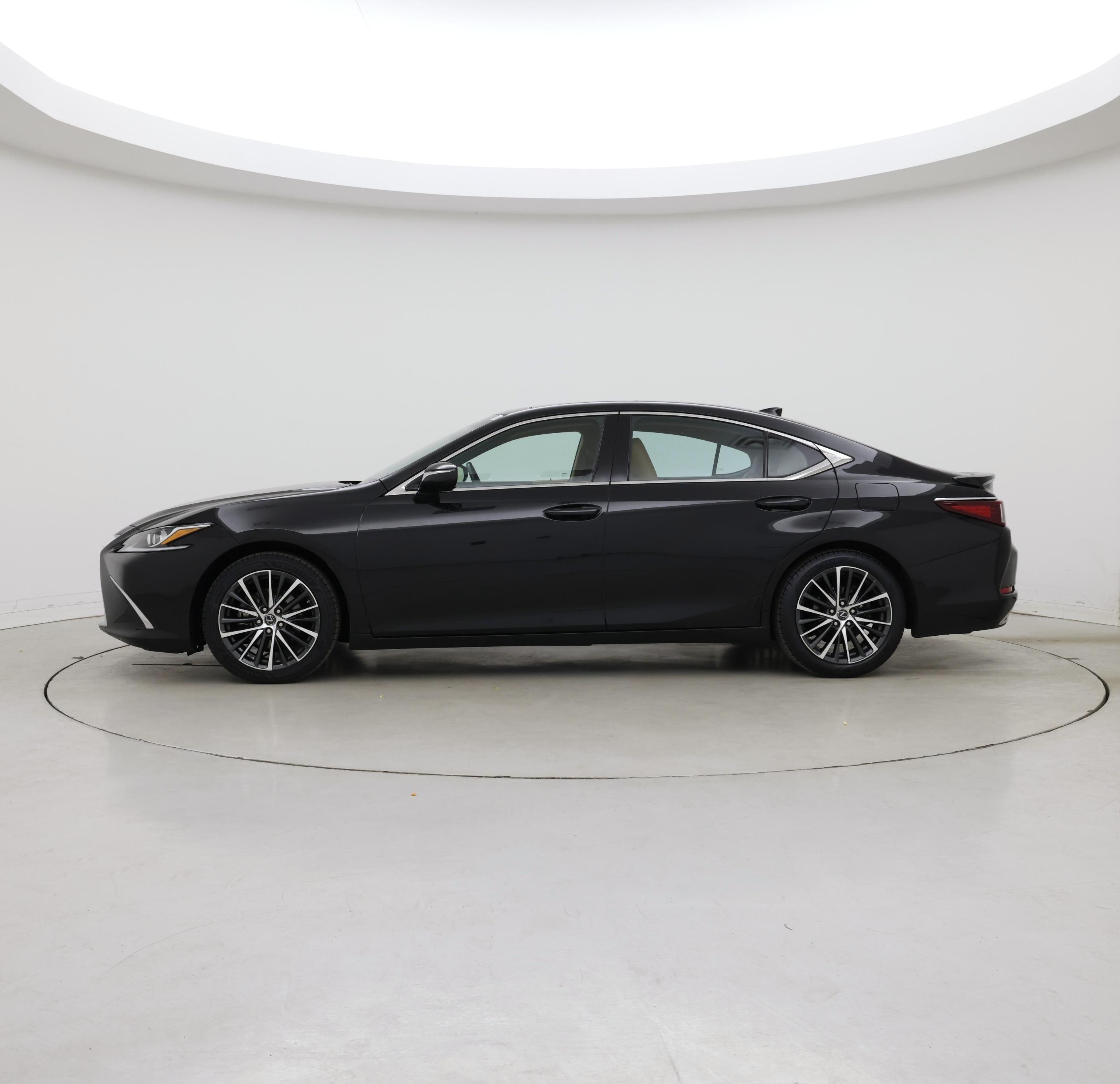 Thumbnail: 2023 Lexus ES - 3