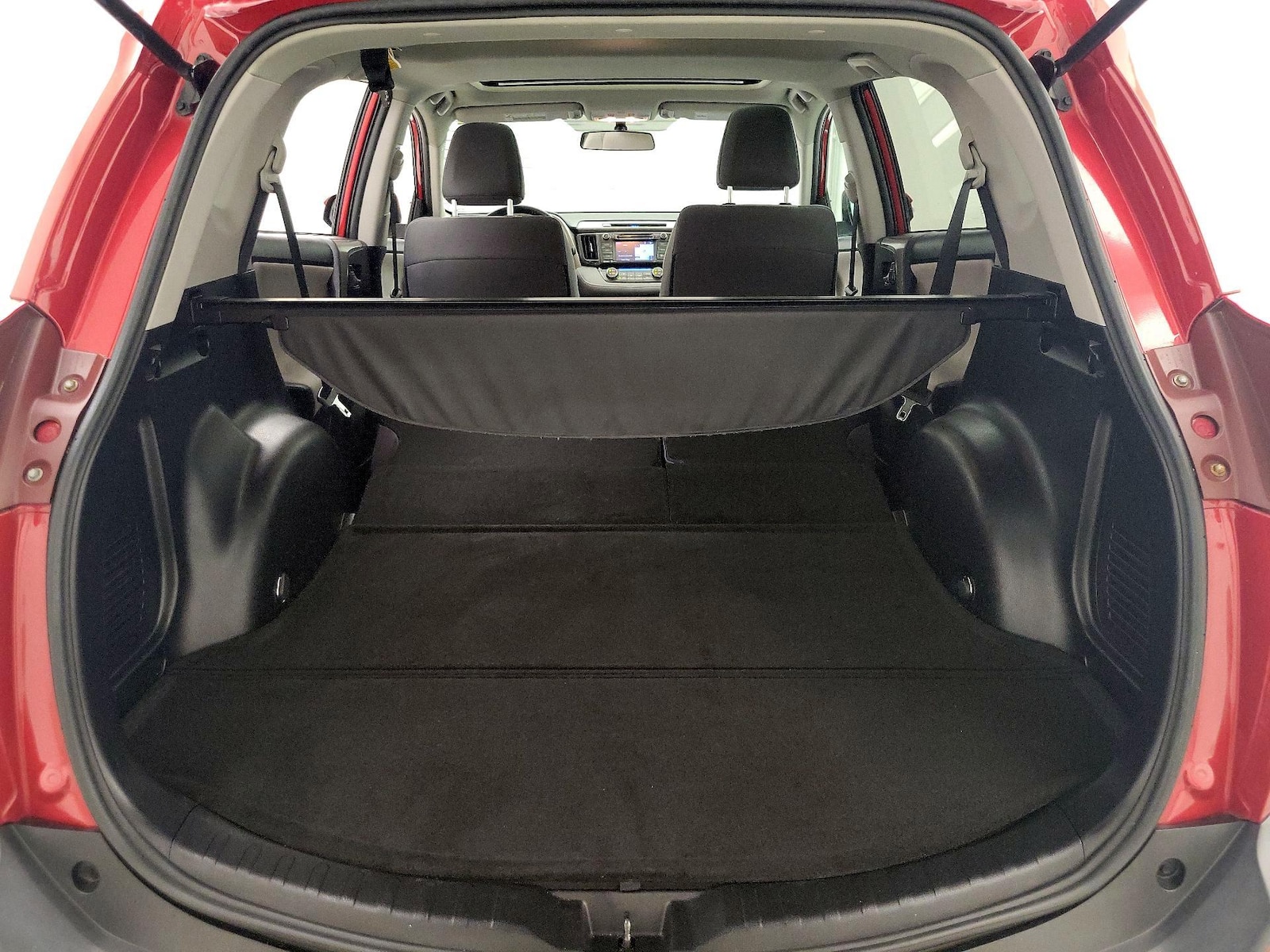 2015 Toyota RAV4 XLE - Photo 23