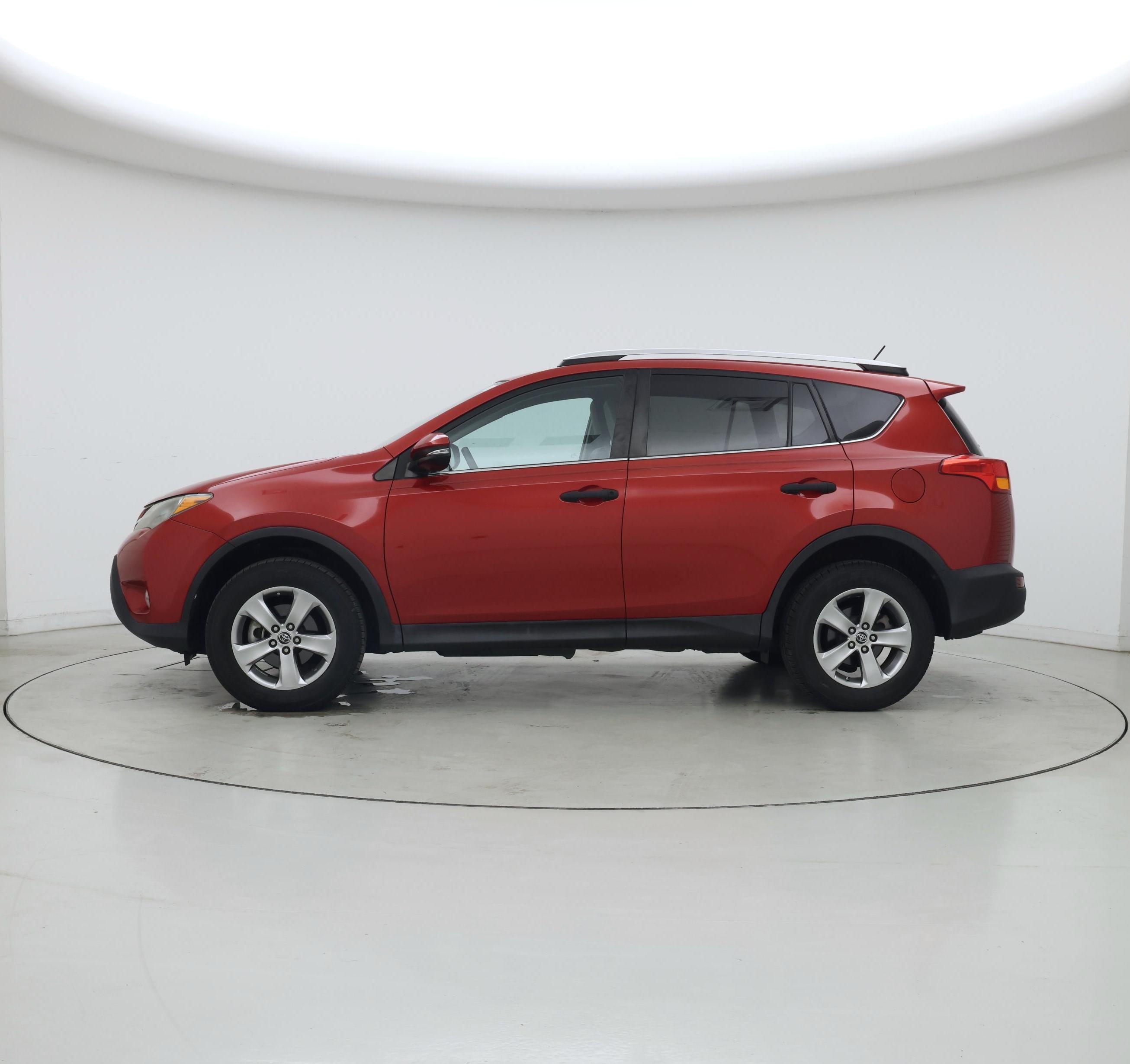 Thumbnail: 2015 Toyota RAV4 - 3