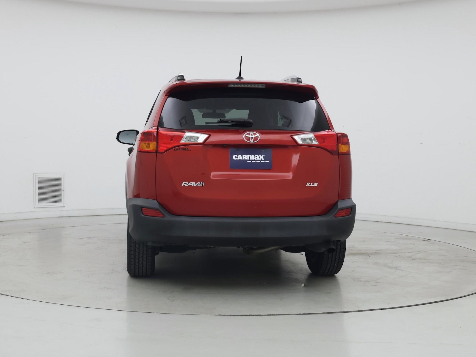 2015 Toyota RAV4 XLE - Photo 7