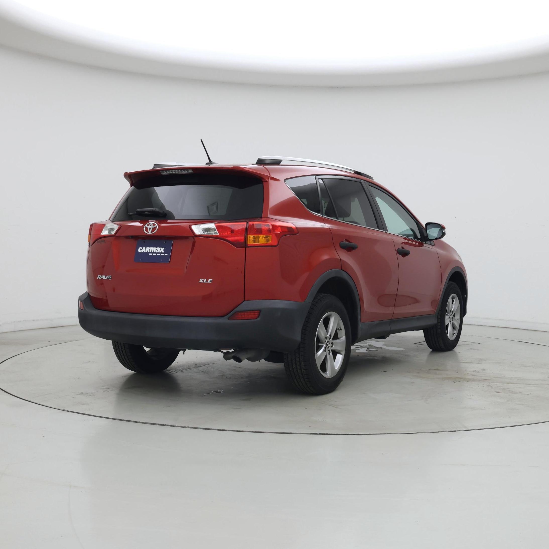 Thumbnail: 2015 Toyota RAV4 - 8