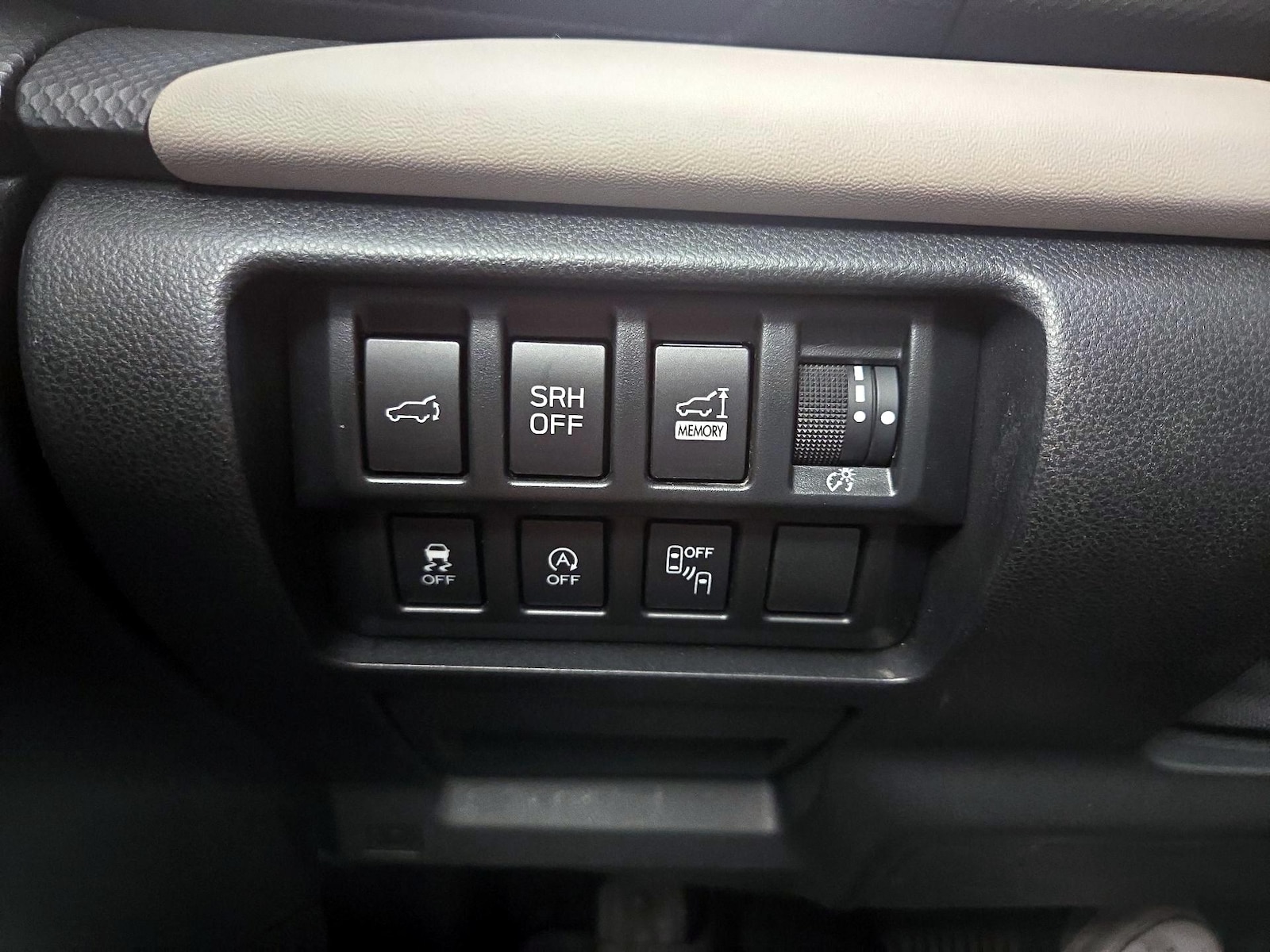 2023 Subaru Forester Limited - Photo 14