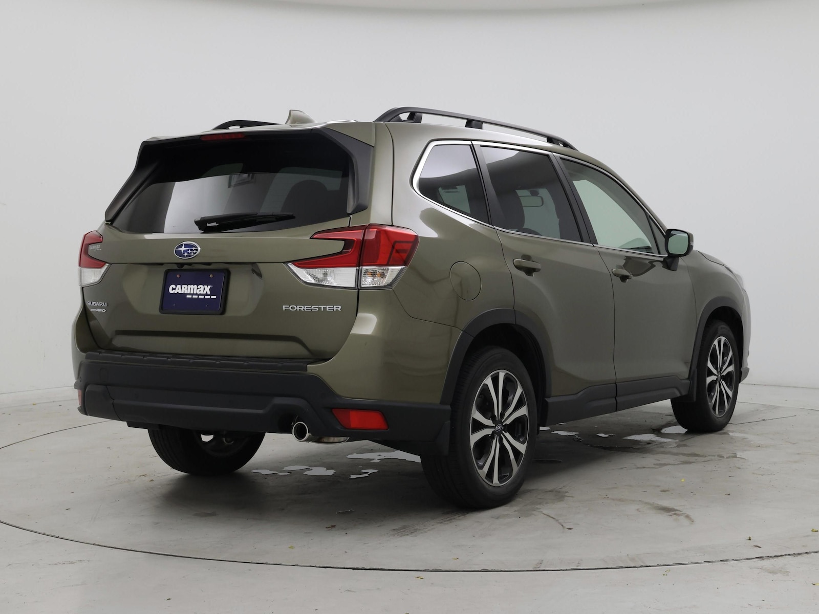 2023 Subaru Forester Limited - Photo 9