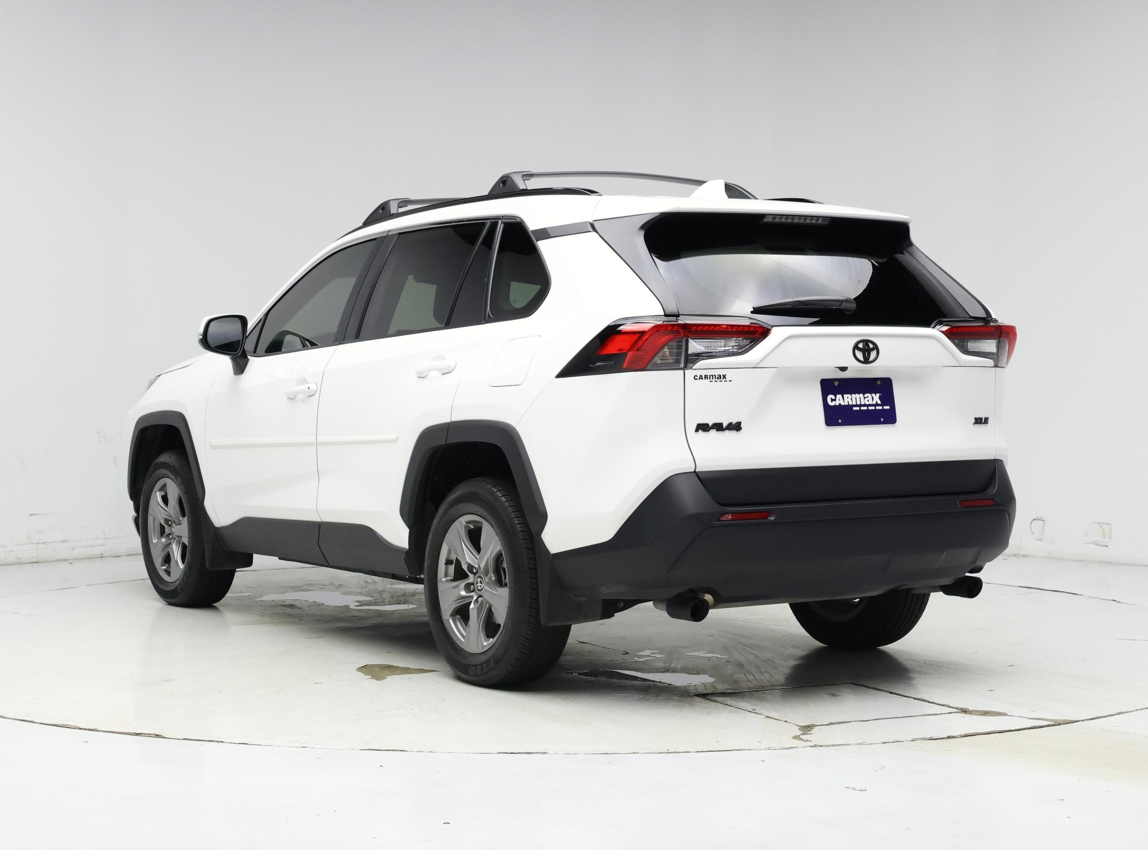Thumbnail: 2024 Toyota RAV4 - 2