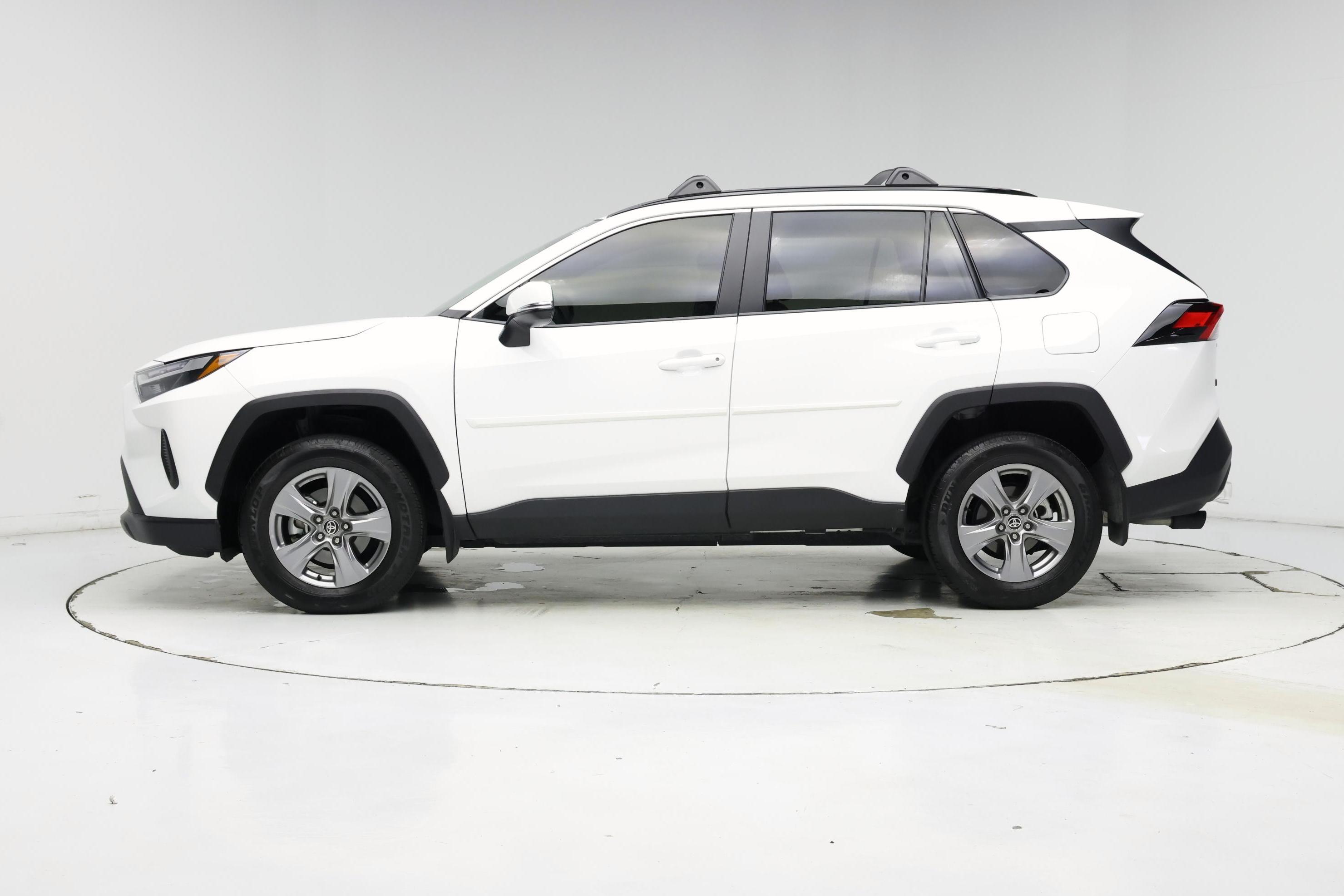 Thumbnail: 2024 Toyota RAV4 - 3