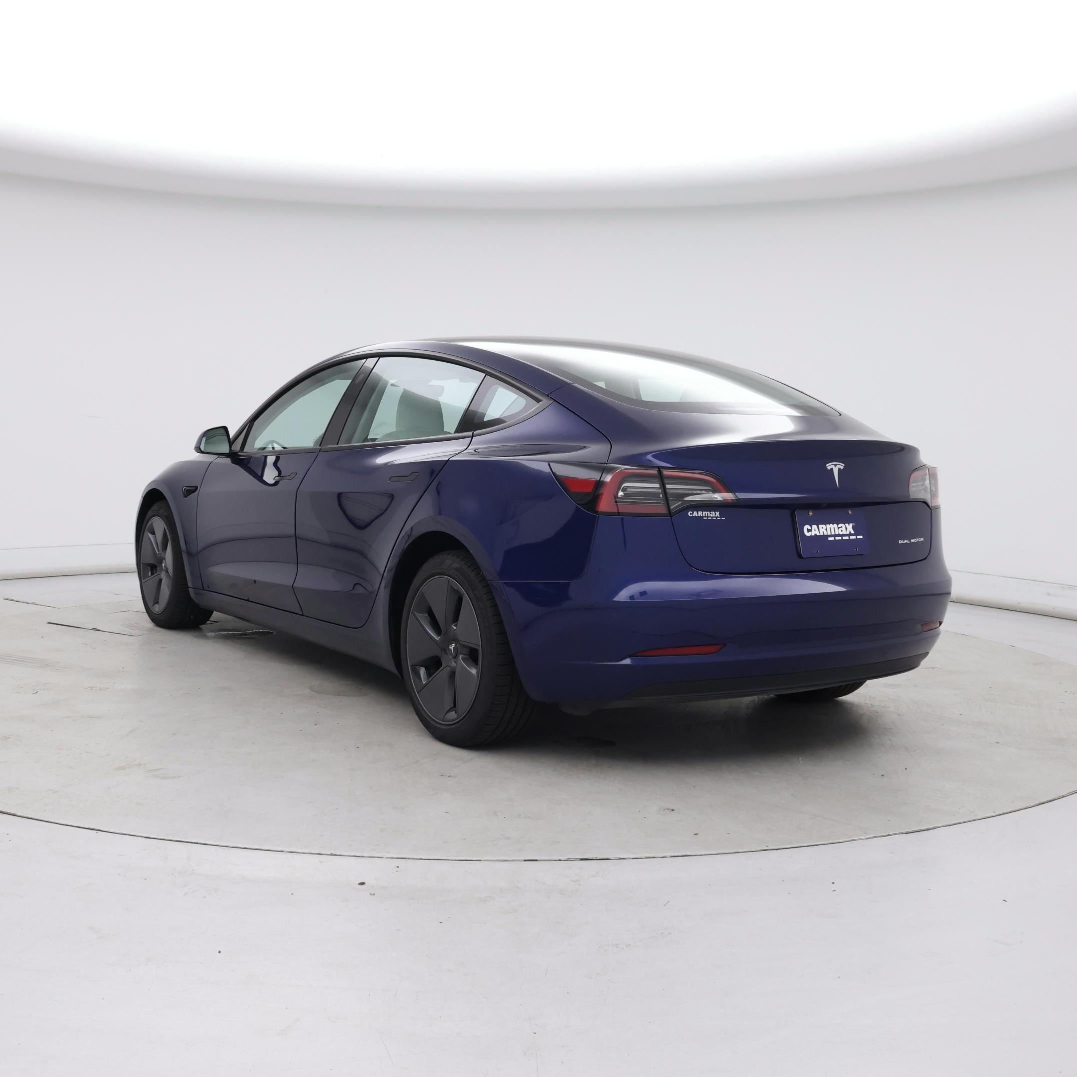 Thumbnail: 2023 Tesla Model 3 - 2