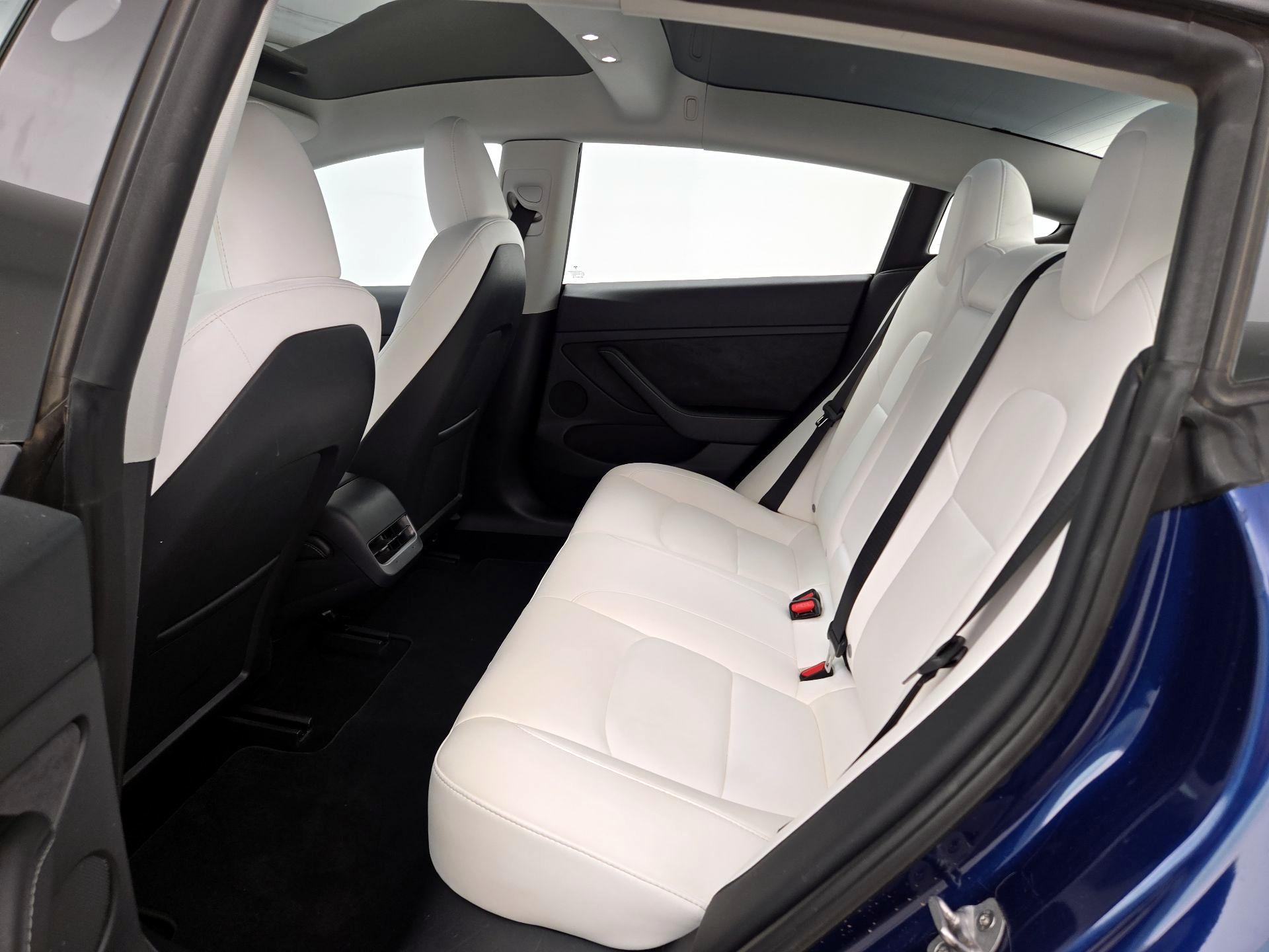 Thumbnail: 2023 Tesla Model 3 - 20