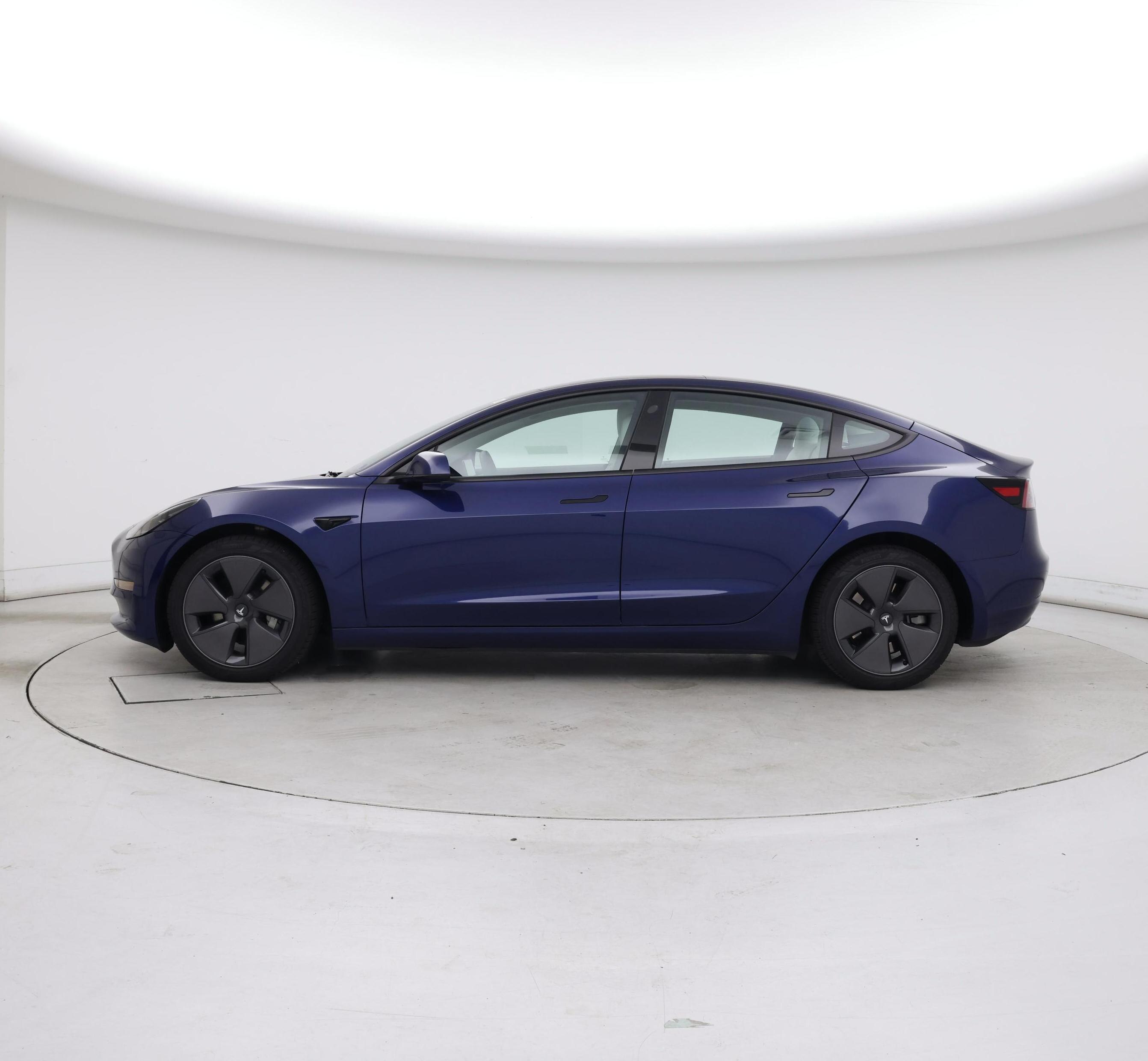 Thumbnail: 2023 Tesla Model 3 - 3