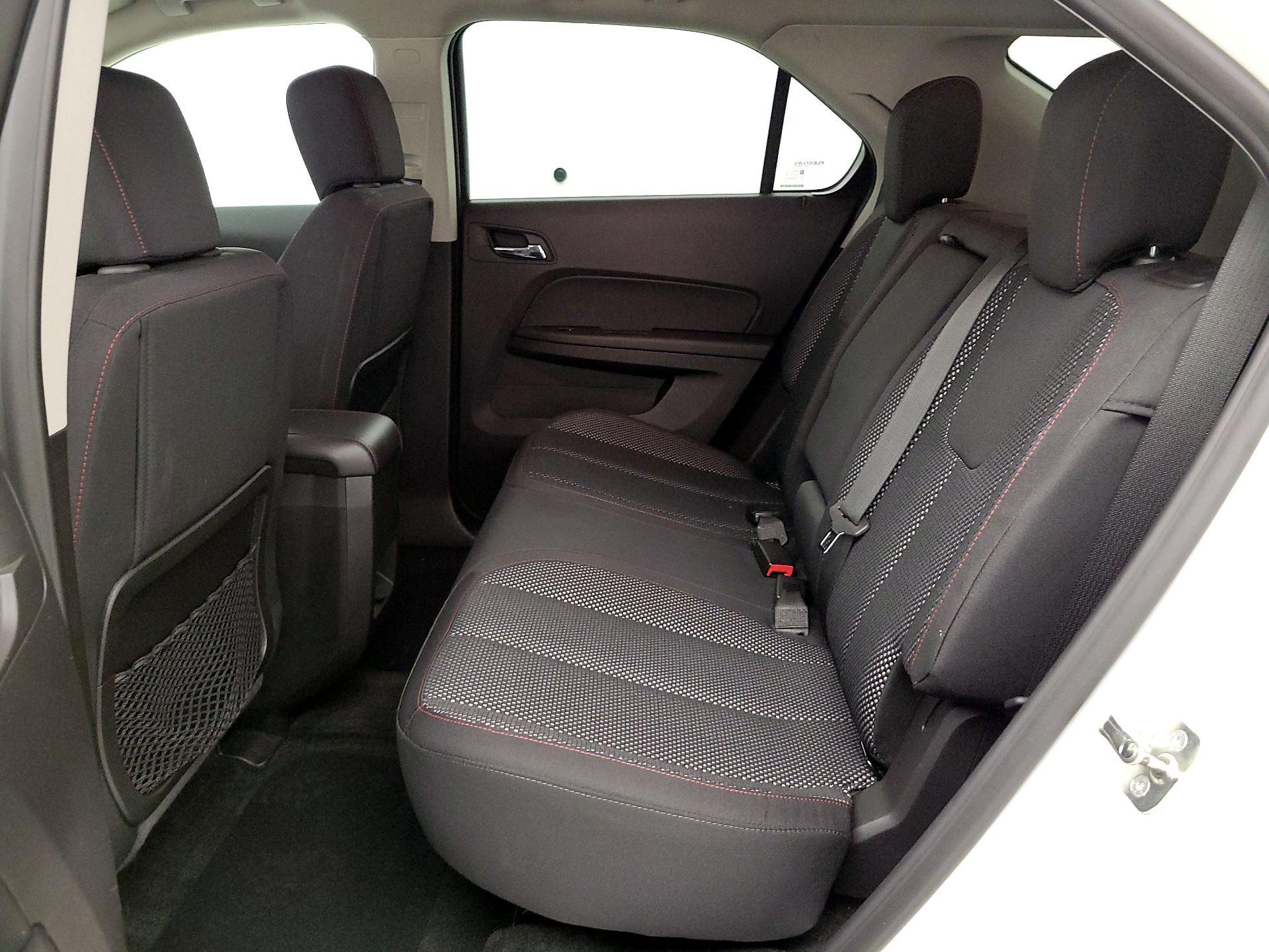Thumbnail: 2015 Chevrolet Equinox - 19