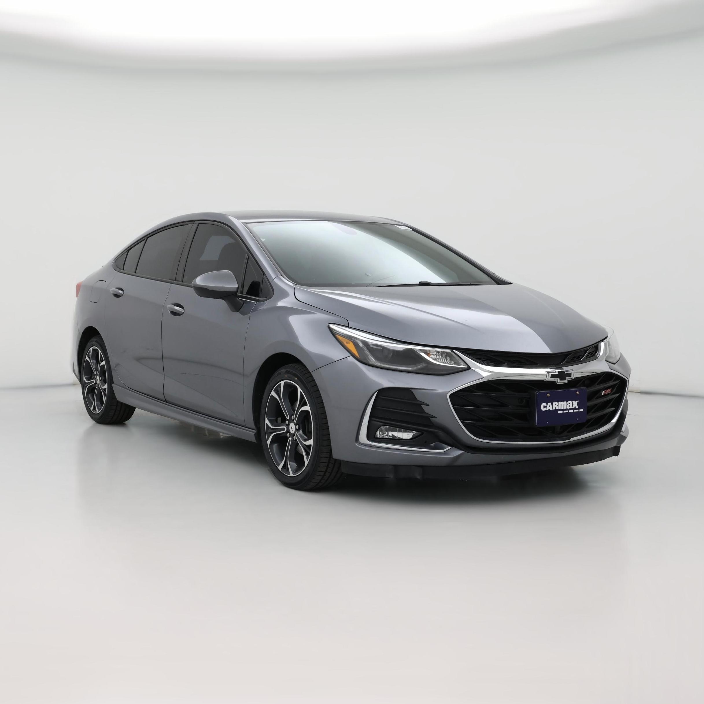 Thumbnail: 2019 Chevrolet Cruze - 1
