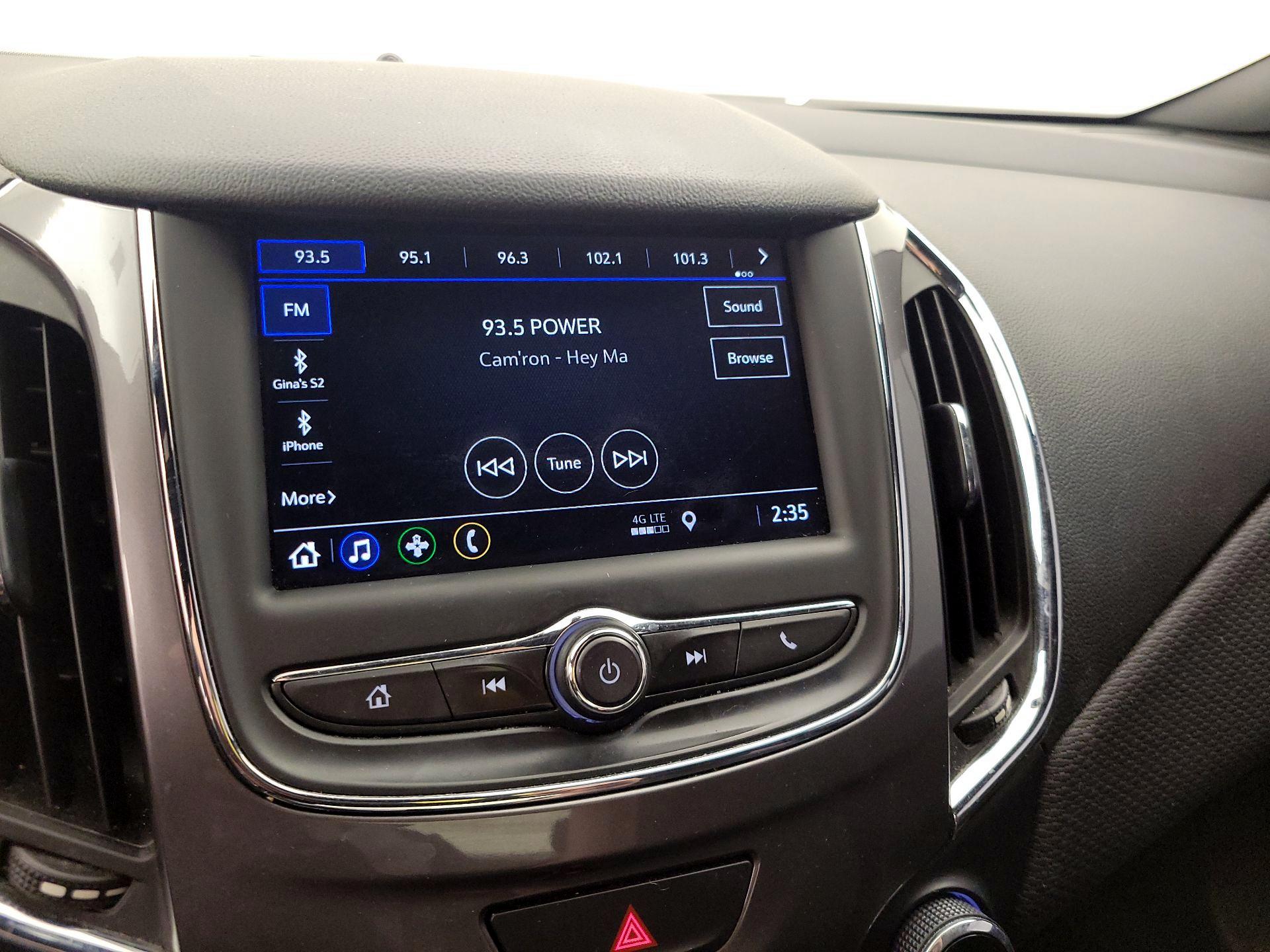 Thumbnail: 2019 Chevrolet Cruze - 15
