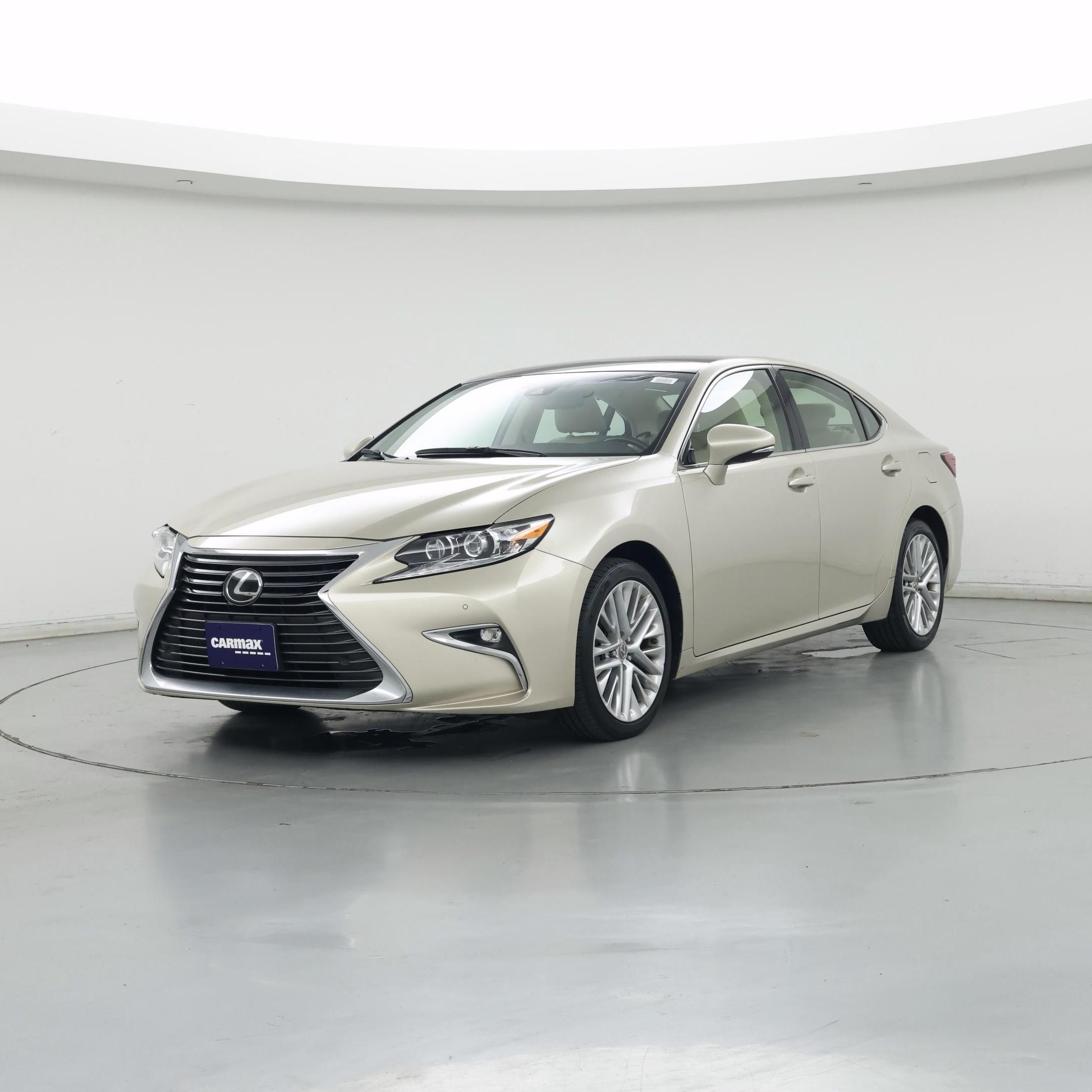Thumbnail: 2016 Lexus ES - 4