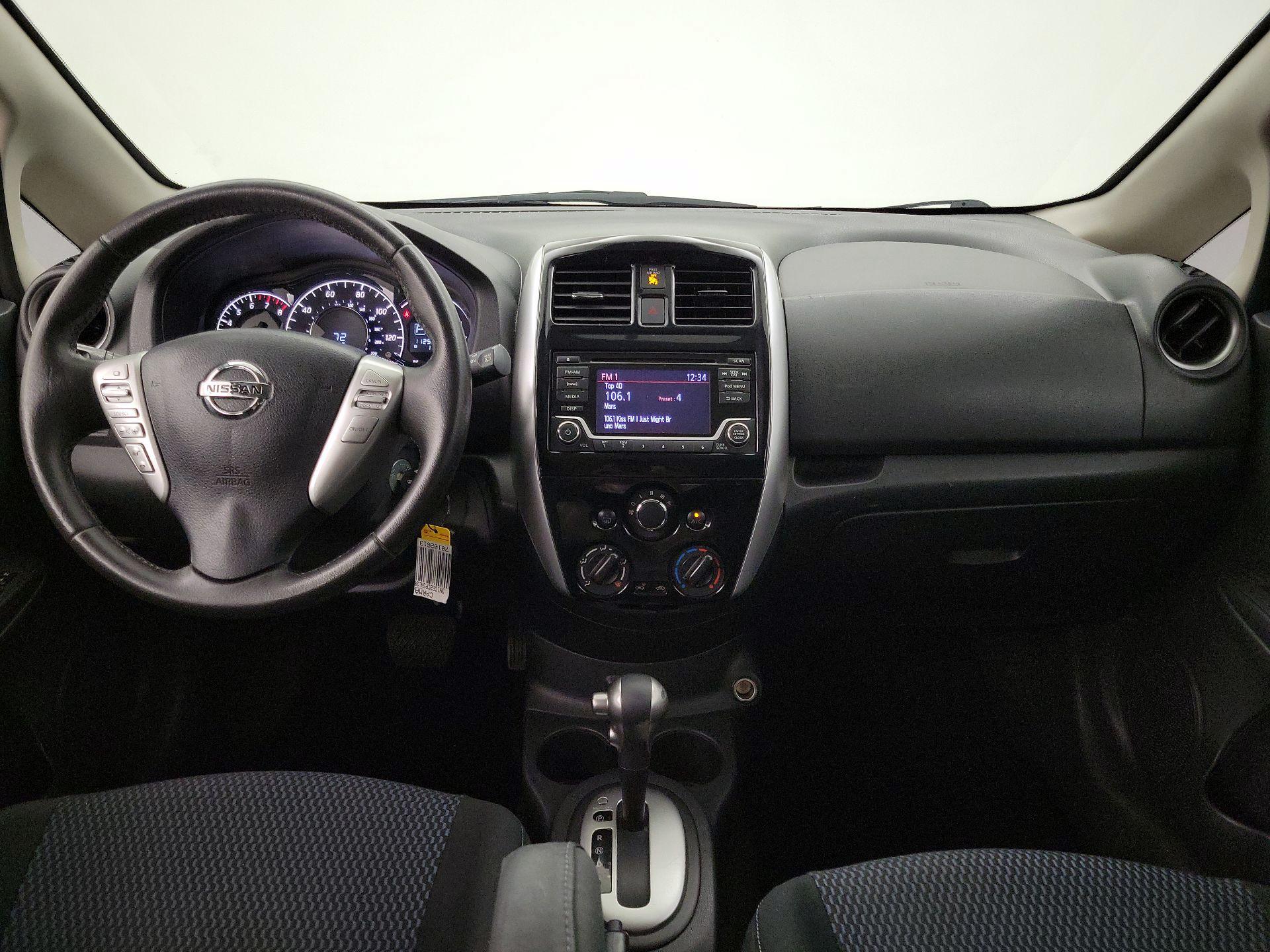 Thumbnail: 2017 Nissan Versa Note - 9