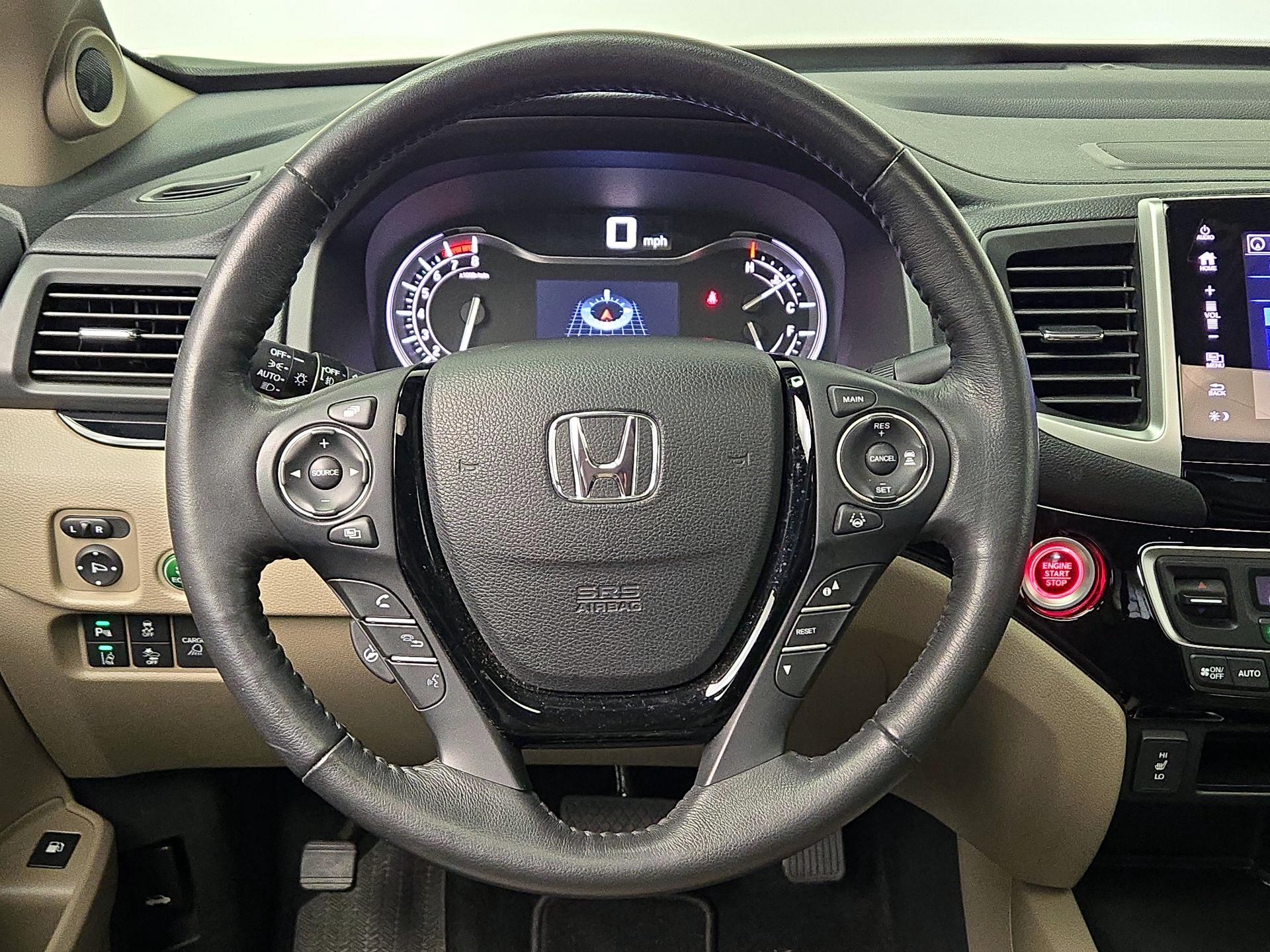 Thumbnail: 2019 Honda Ridgeline - 10