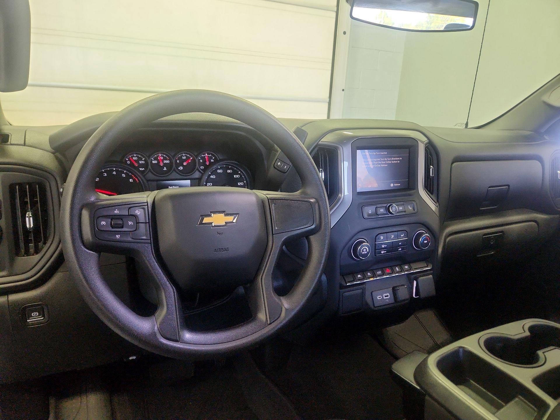Thumbnail: 2023 Chevrolet Silverado 1500 - 9