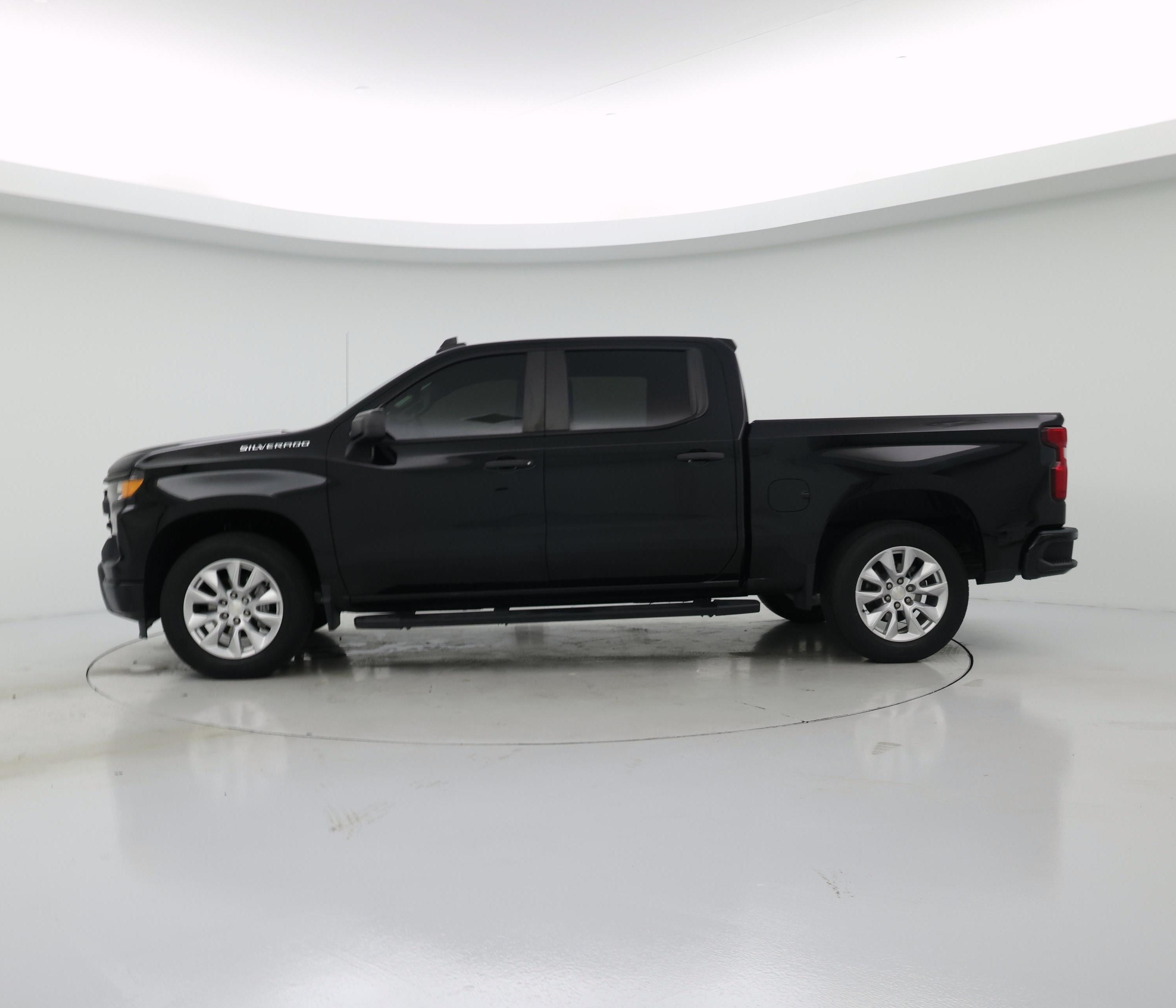 Thumbnail: 2023 Chevrolet Silverado 1500 - 3