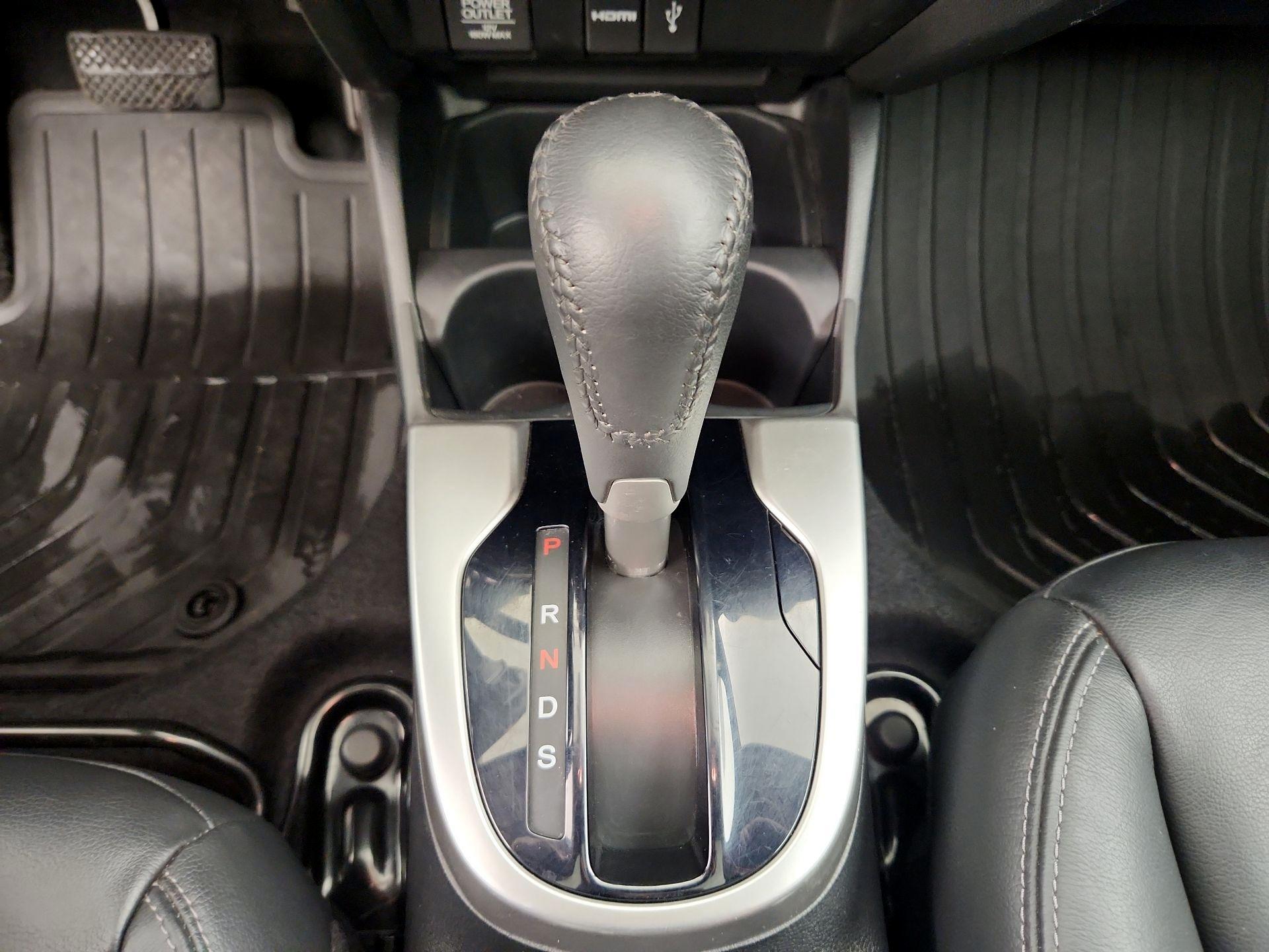 Thumbnail: 2015 Honda Fit - 17