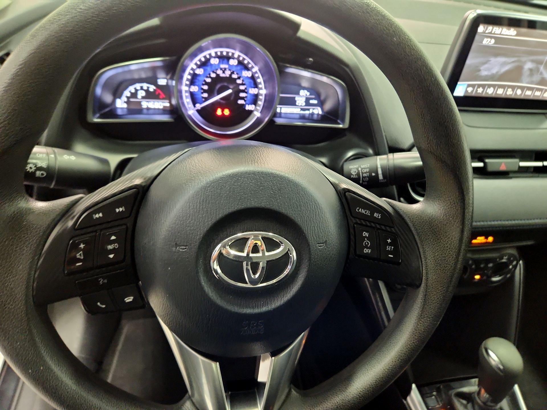 Thumbnail: 2018 Toyota Yaris iA - 10