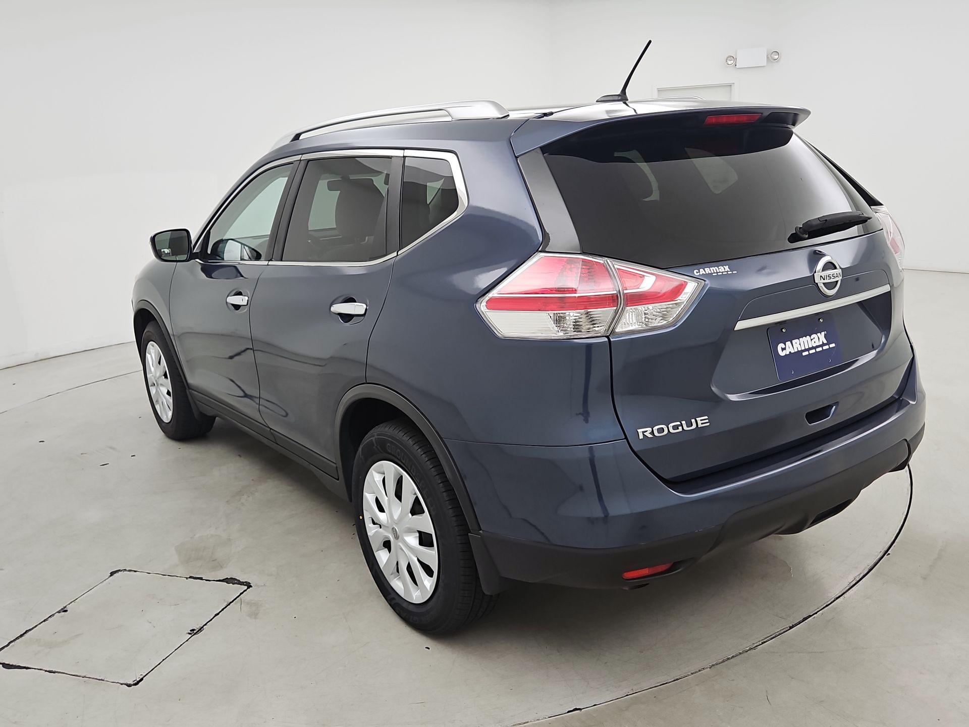 Thumbnail: 2016 Nissan Rogue - 7