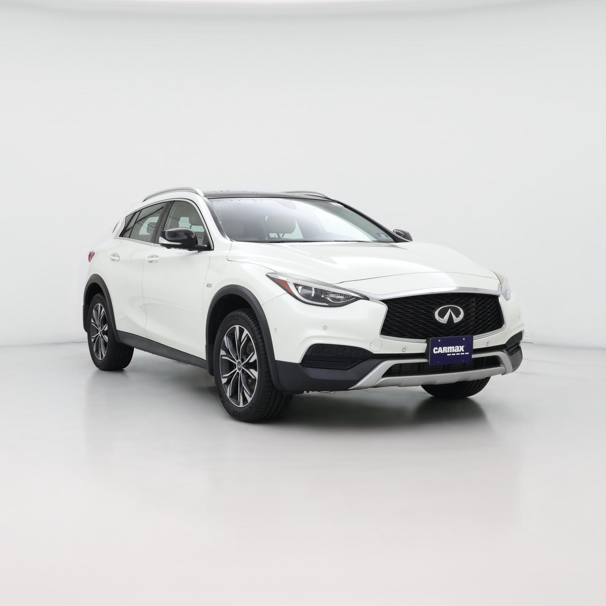 Thumbnail: 2019 INFINITI QX30 - 1