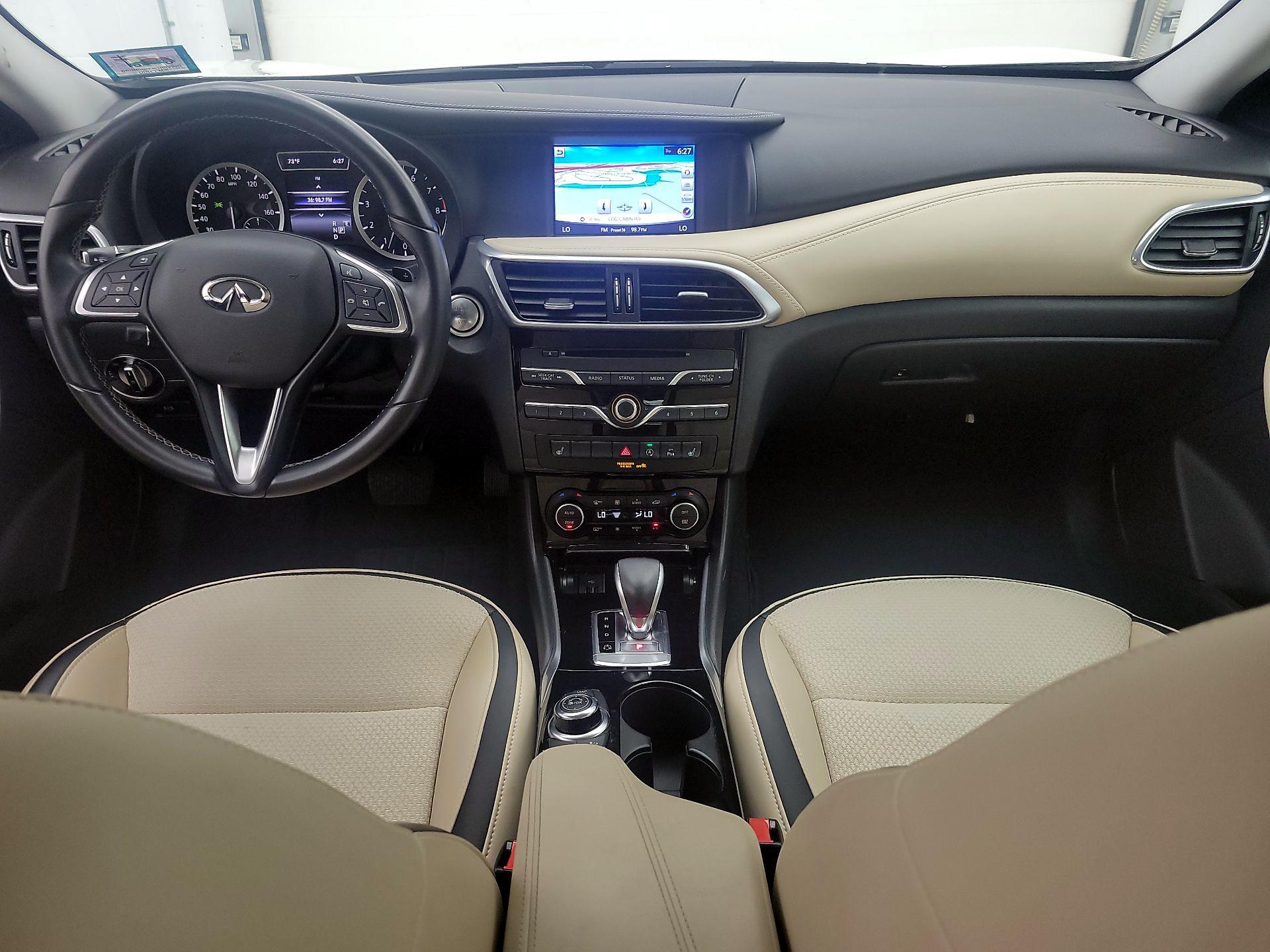 Thumbnail: 2019 INFINITI QX30 - 9