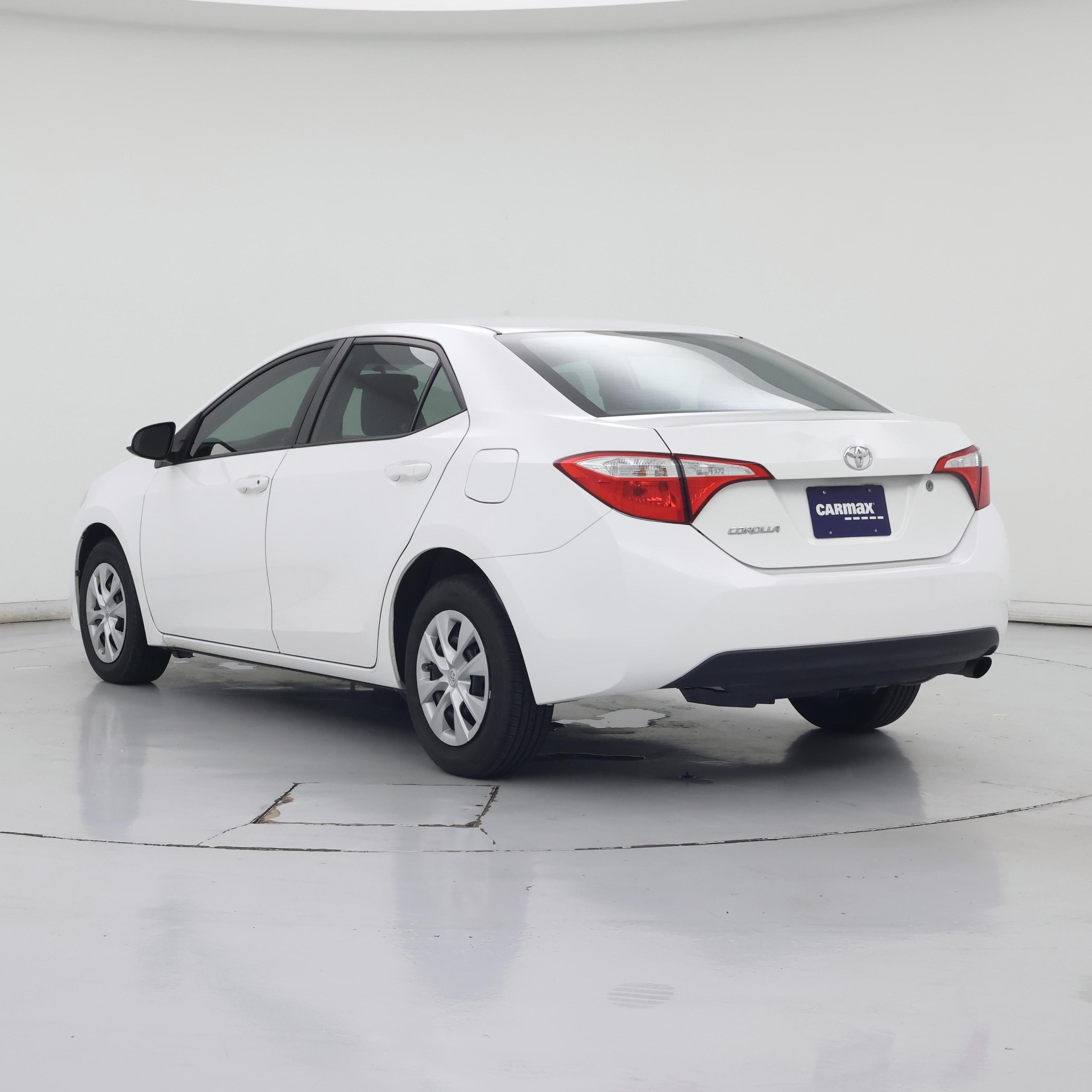 Thumbnail: 2015 Toyota Corolla - 2