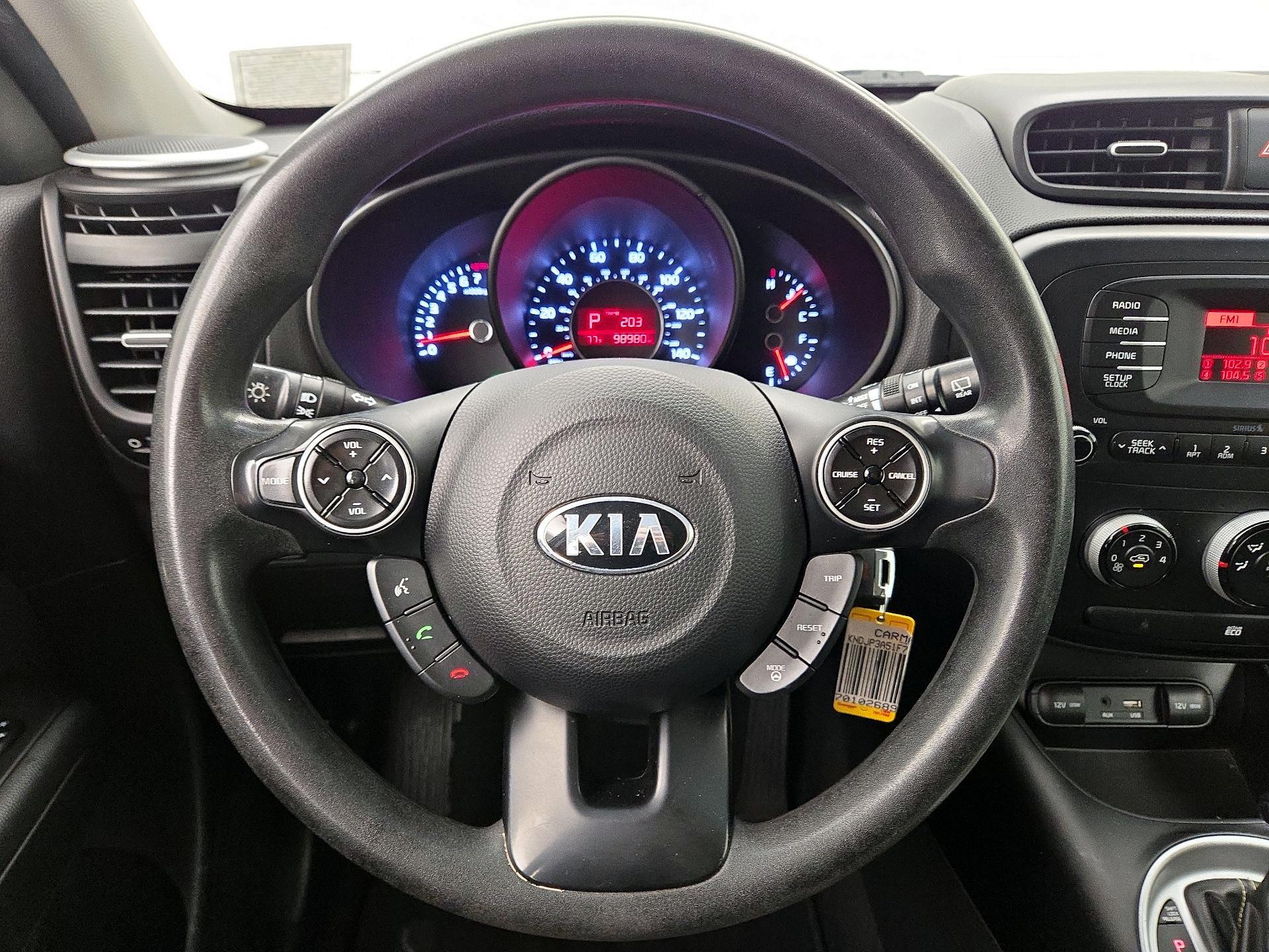 Thumbnail: 2015 Kia Soul - 10