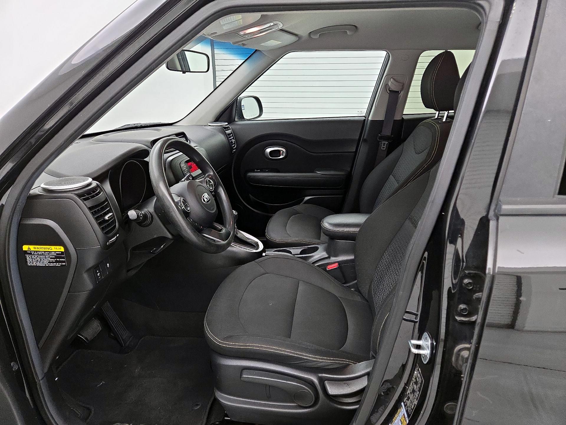 Thumbnail: 2015 Kia Soul - 11