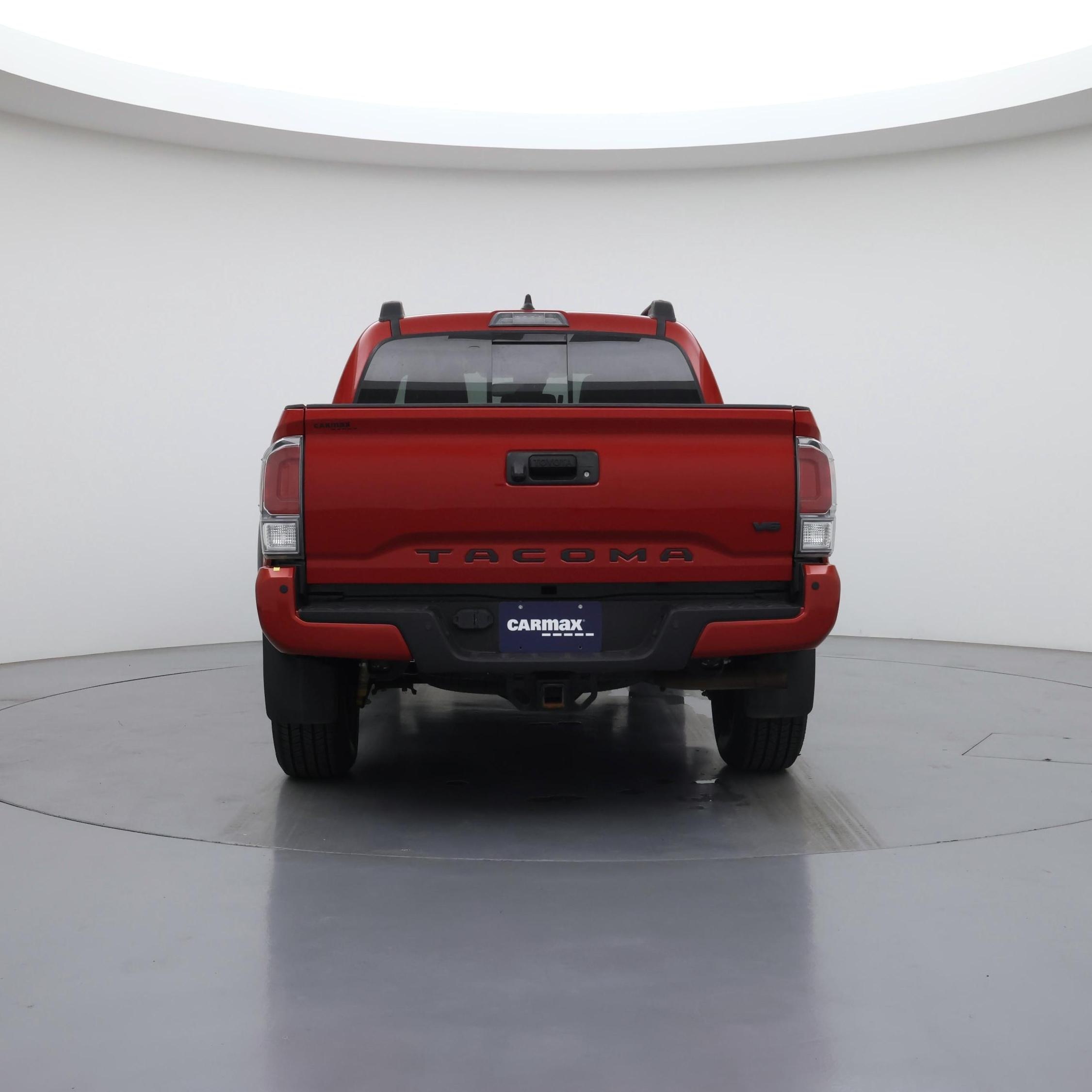 Thumbnail: 2021 Toyota Tacoma - 6