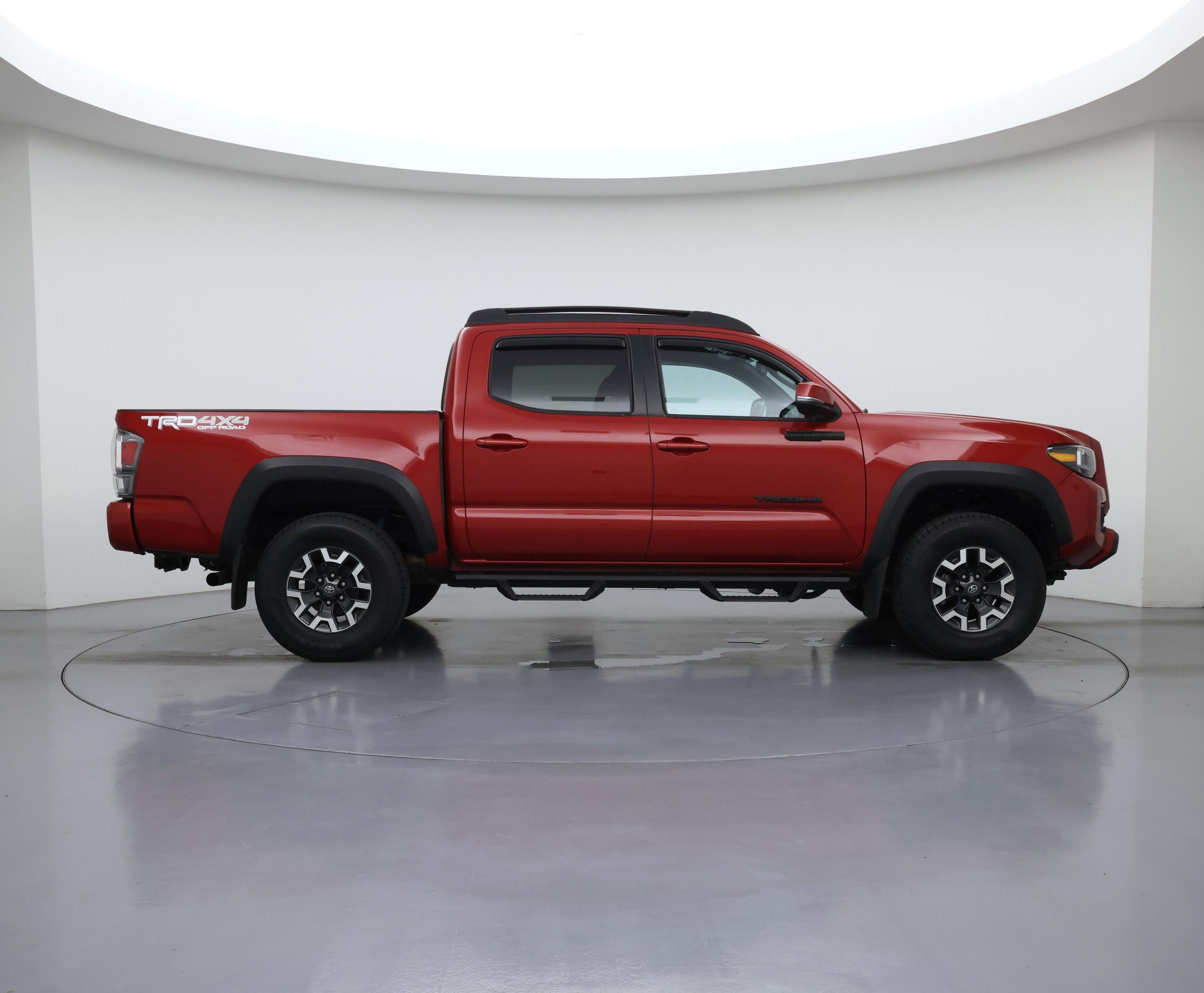 Thumbnail: 2021 Toyota Tacoma - 7