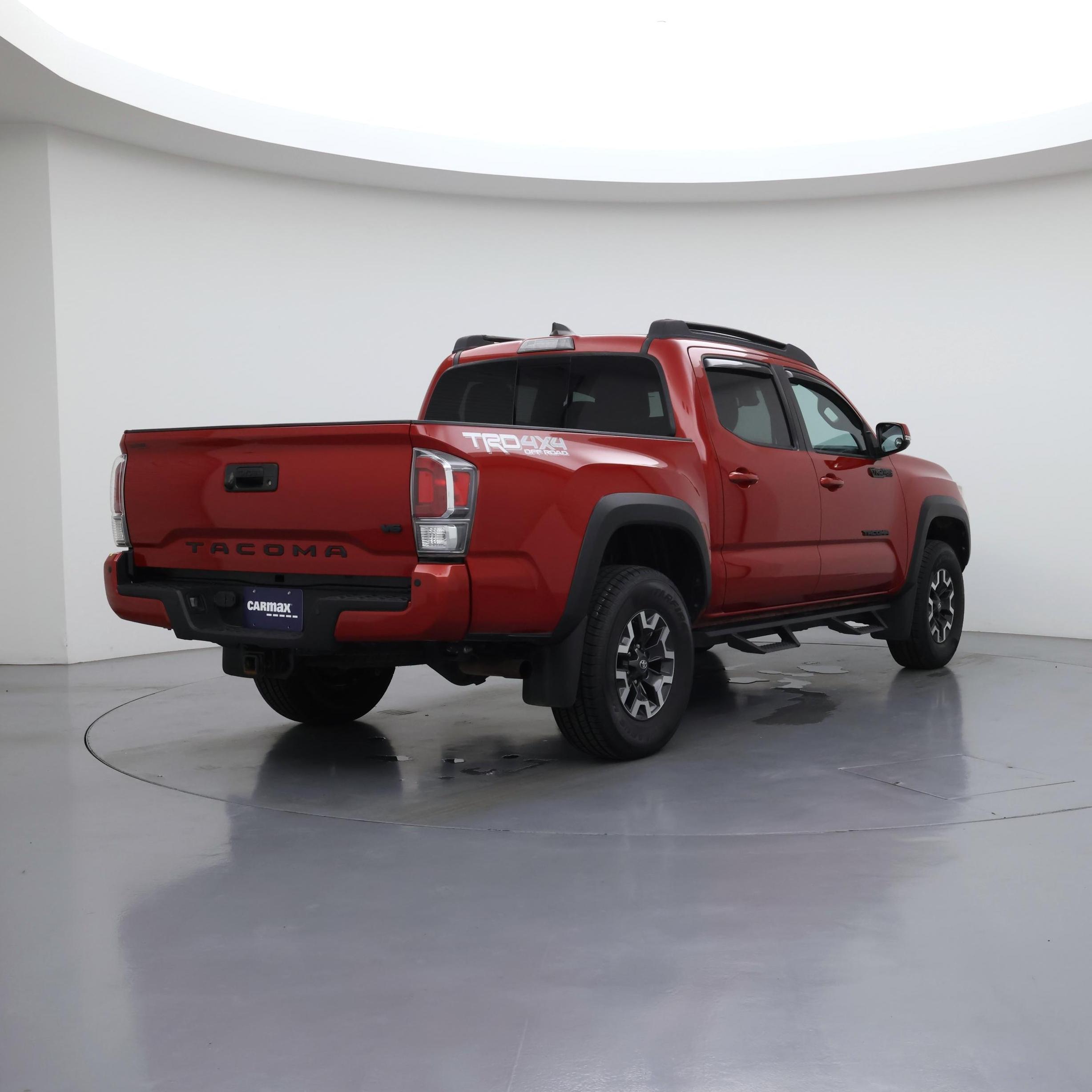 Thumbnail: 2021 Toyota Tacoma - 8