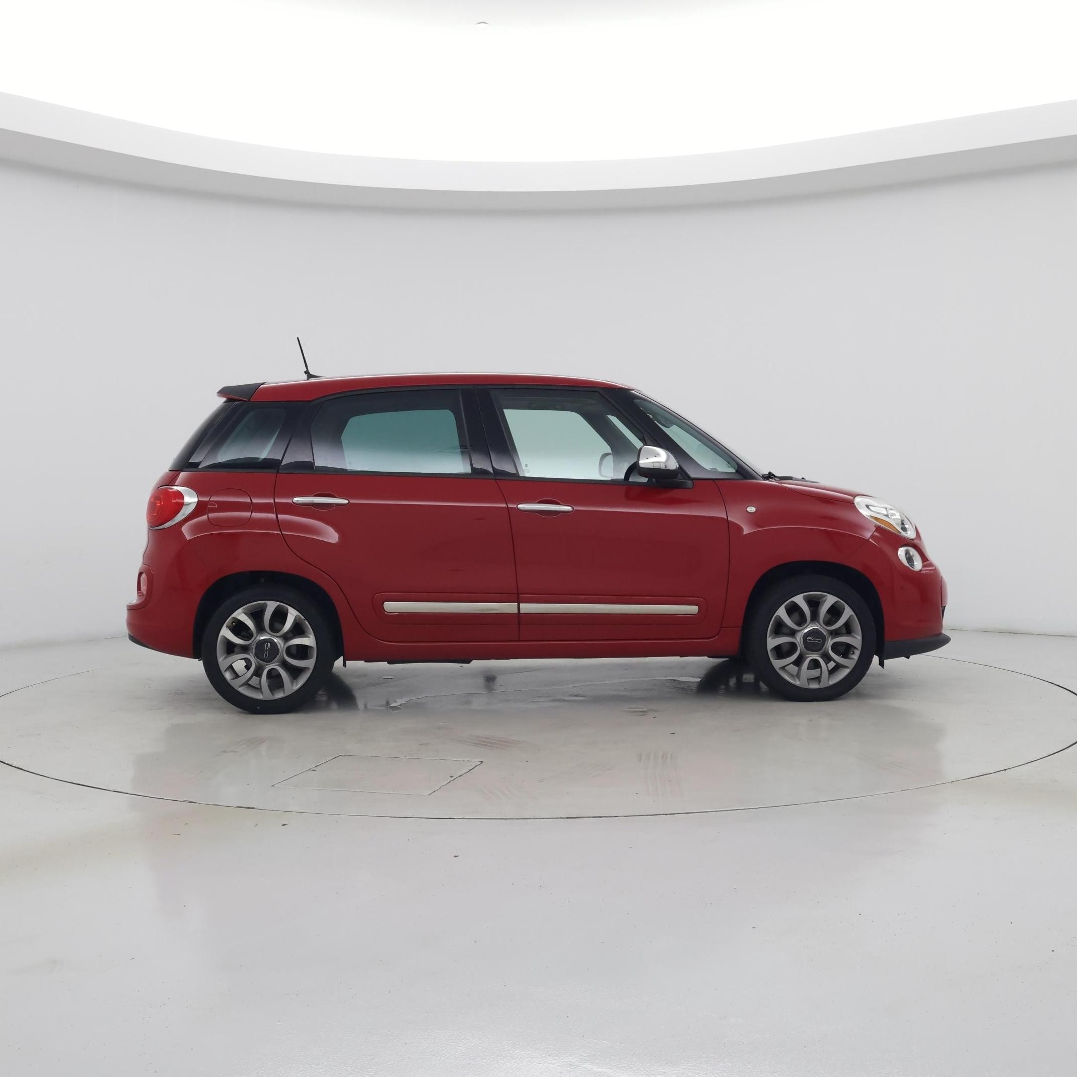Thumbnail: 2017 Fiat 500L - 7