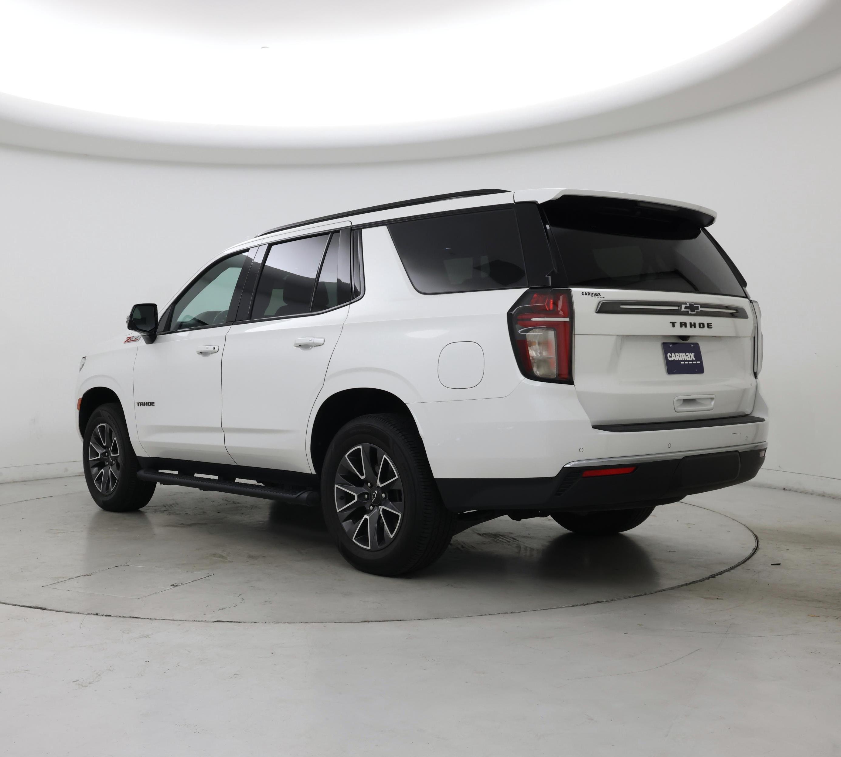 Thumbnail: 2022 Chevrolet Tahoe - 2