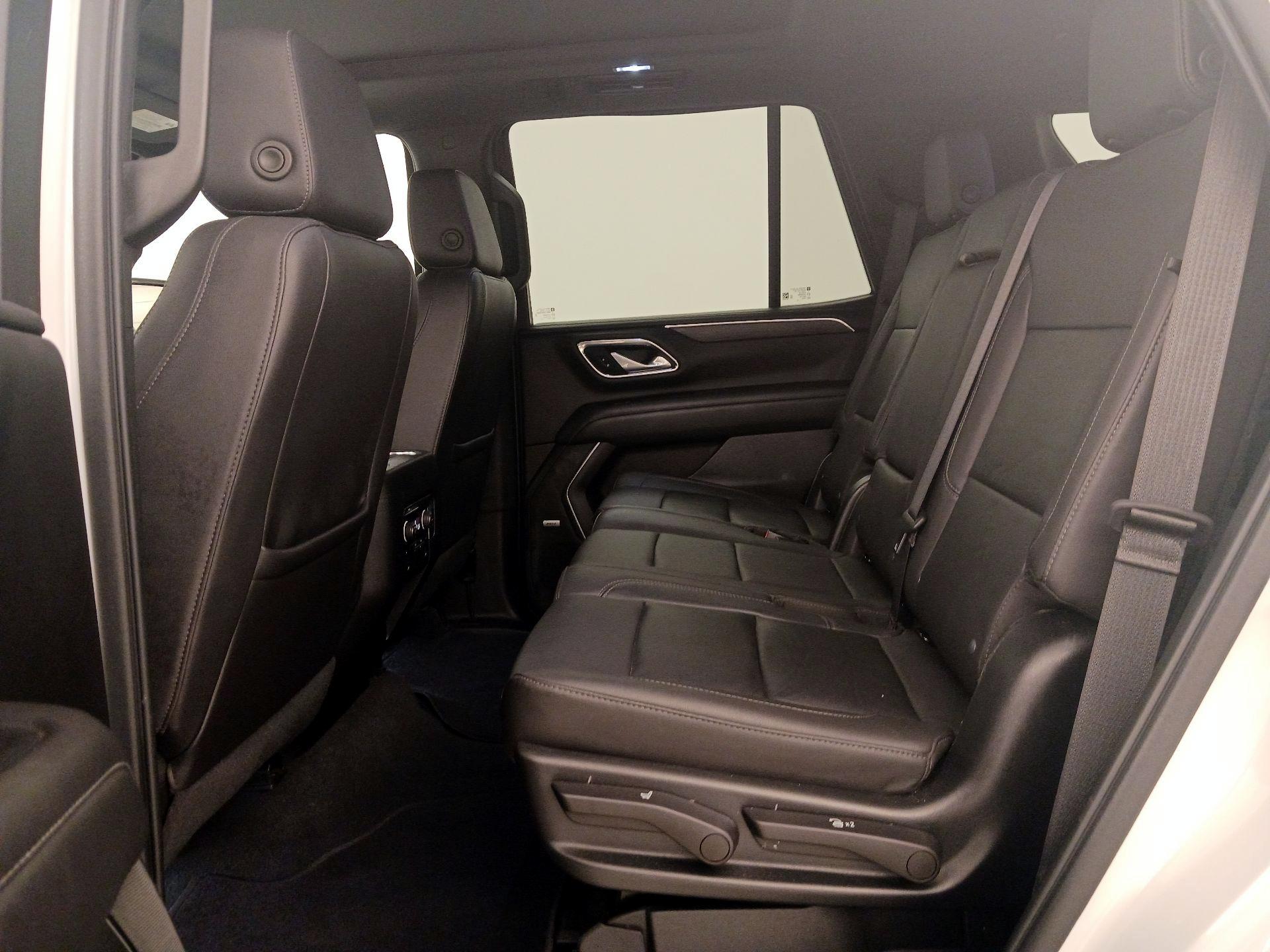 Thumbnail: 2022 Chevrolet Tahoe - 20